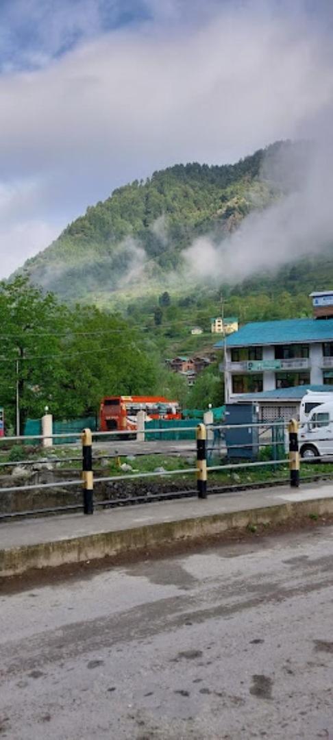 Hotel Chinar Palace Pahalgam