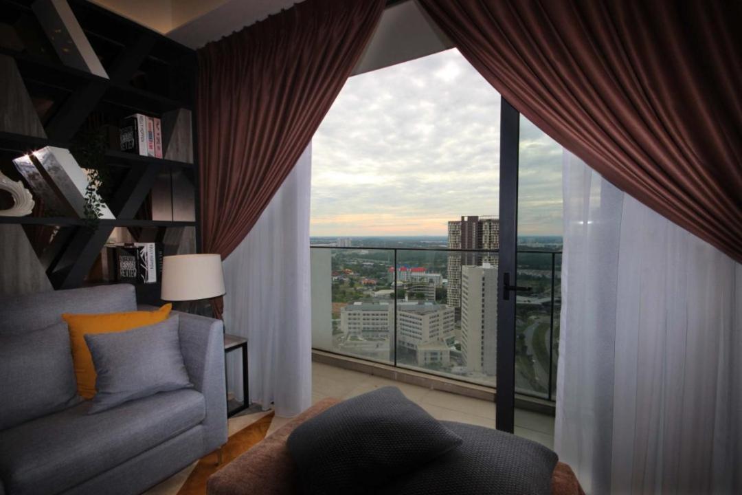 Grand Medini Deluxe Suites photo 2