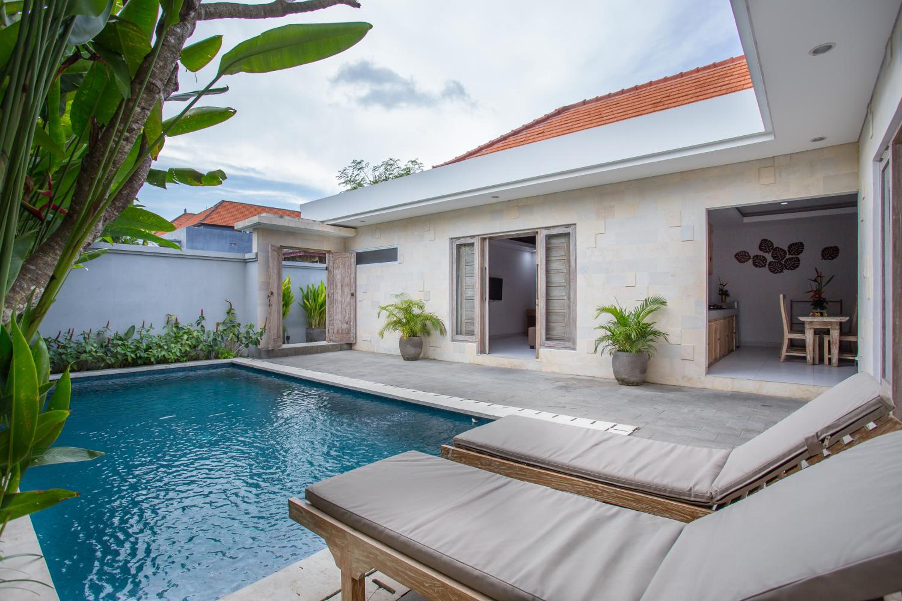 The Awandari Villas Seminyak view 3
