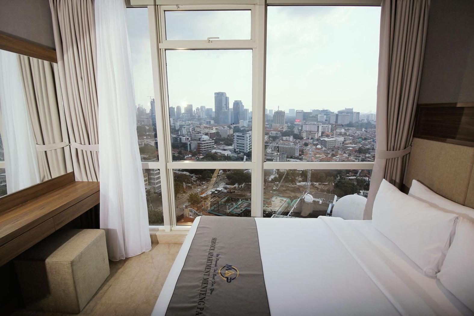 Menteng Park Exclusive Emerald view 3