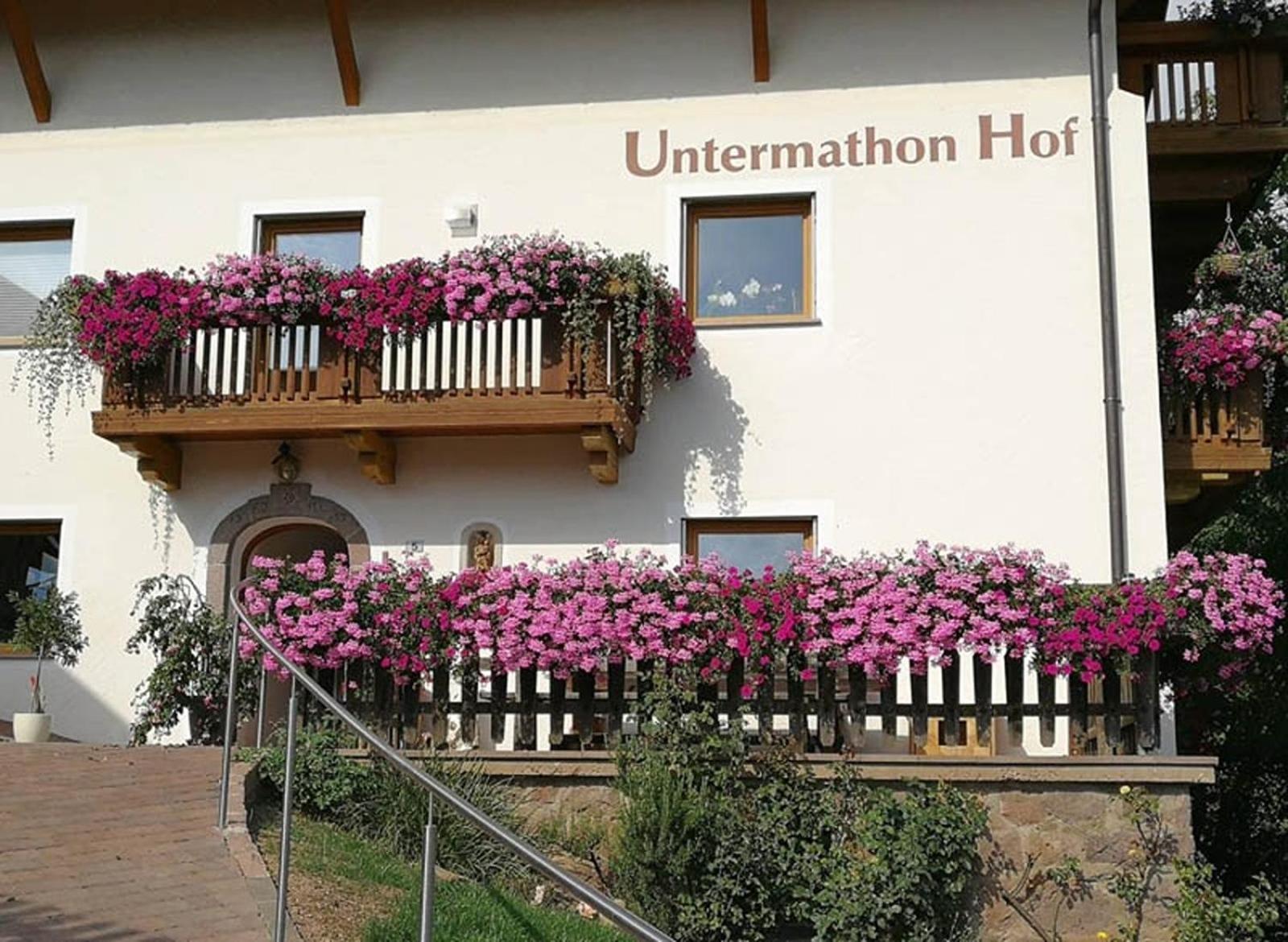 Untermathonhof Omi