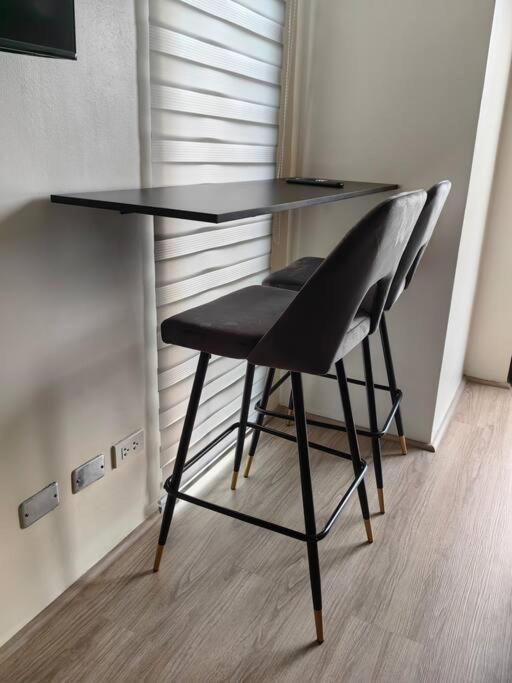 Studio Unit with Balcony at the Median view 5