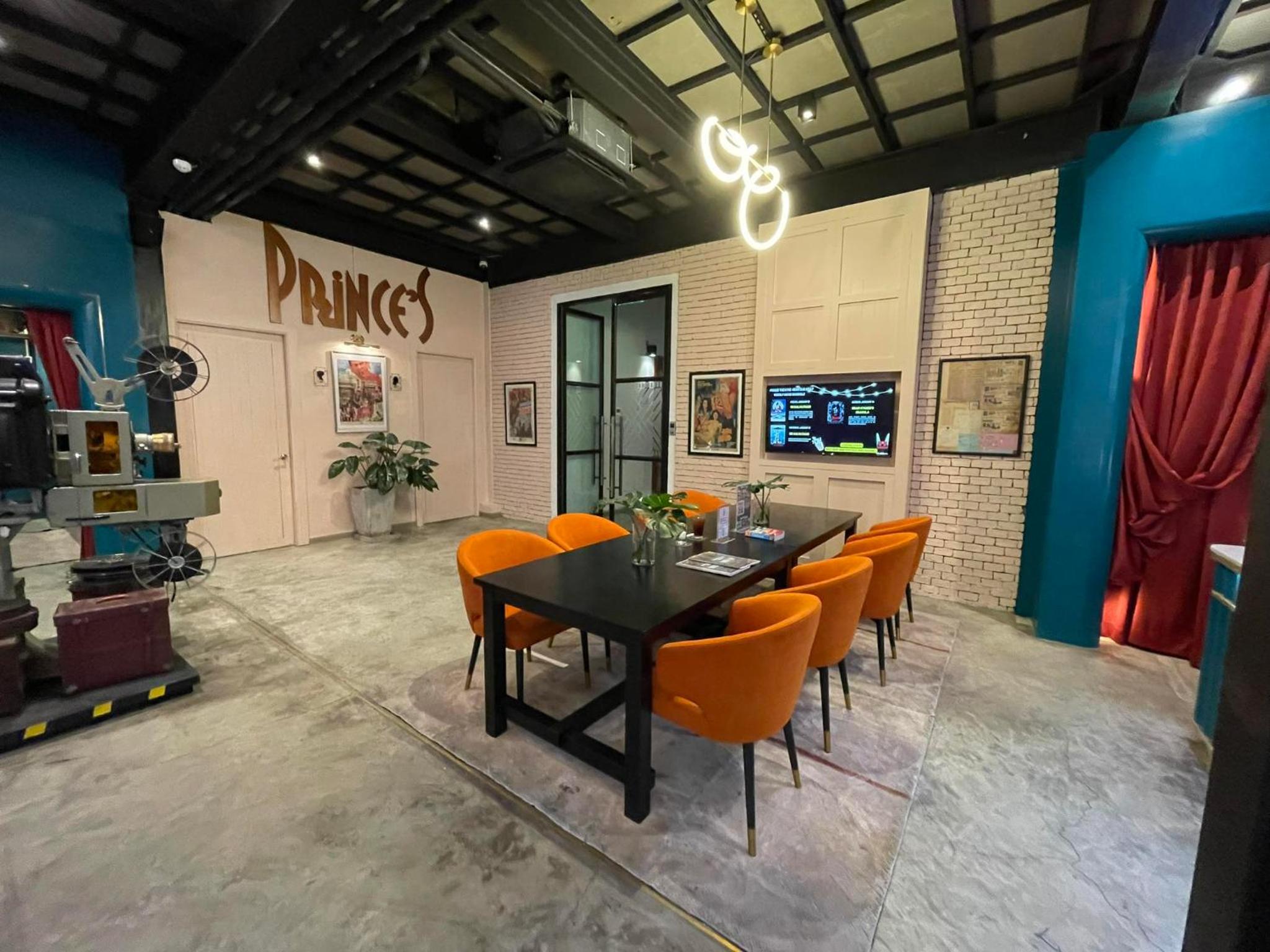 meeting & event spaces