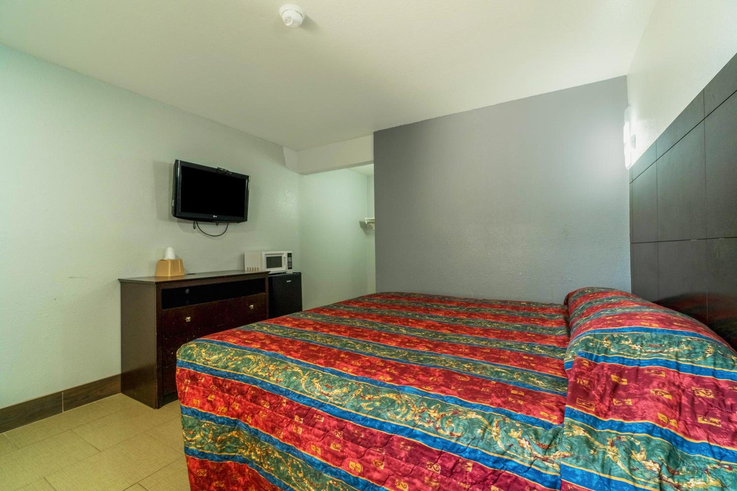 Xpress Inn & Extended Stays