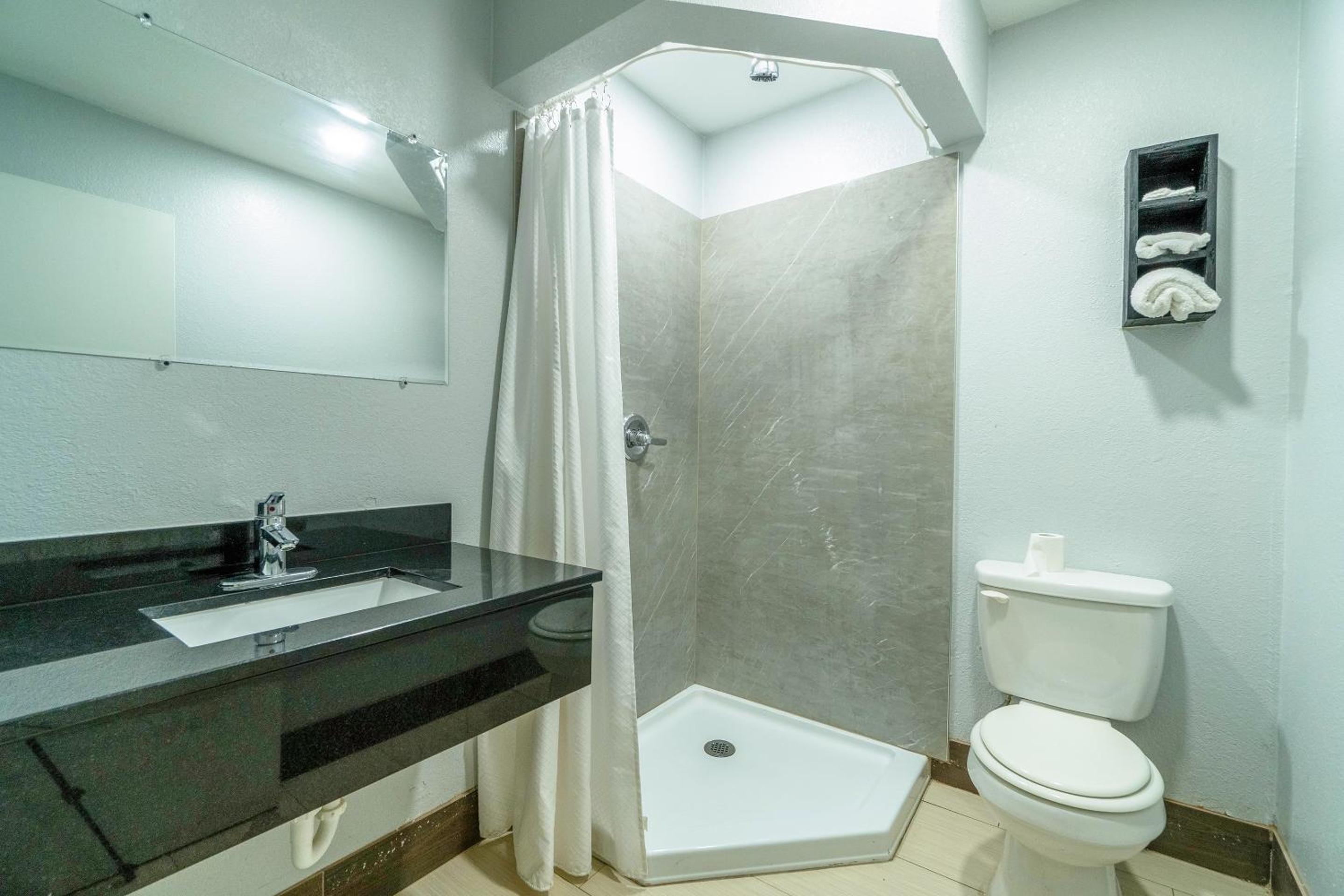 Xpress Inn & Extended Stays