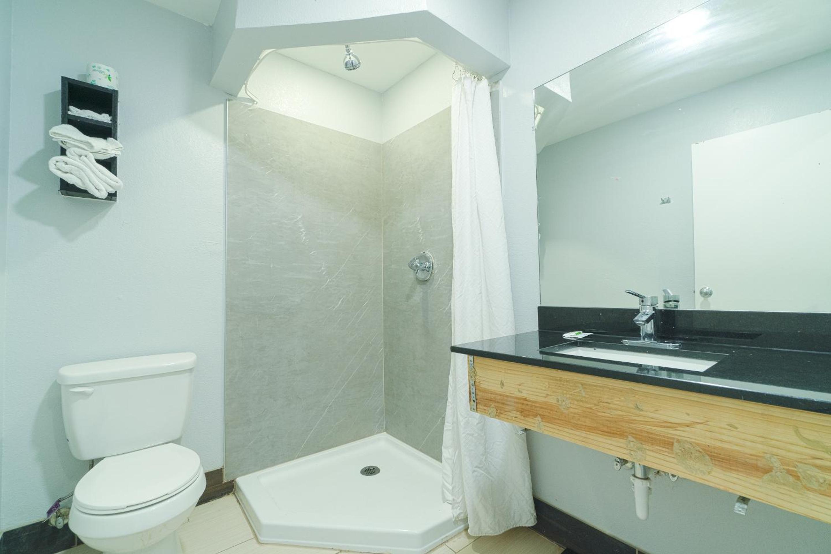 Xpress Inn & Extended Stays