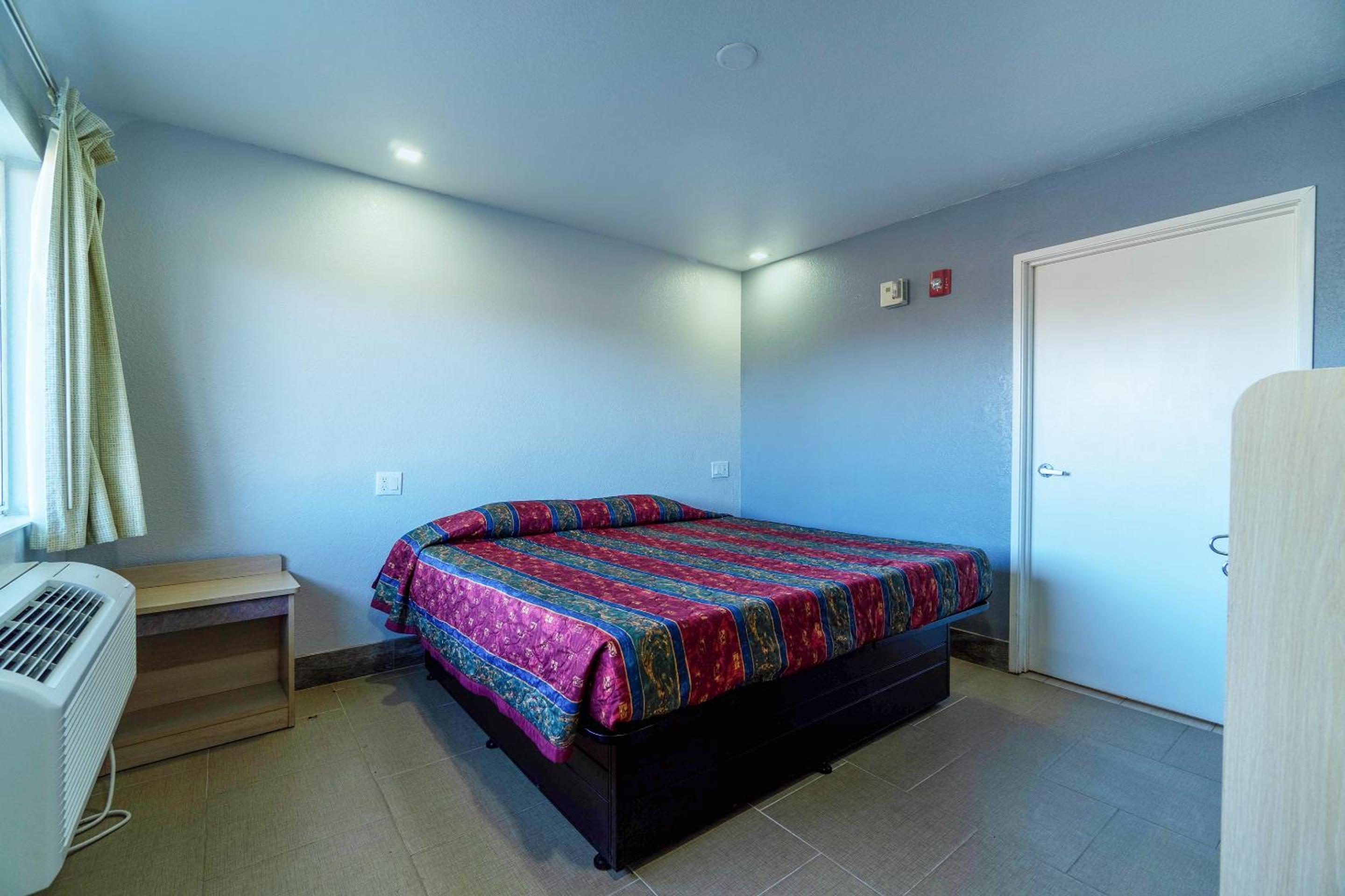 Xpress Inn & Extended Stays