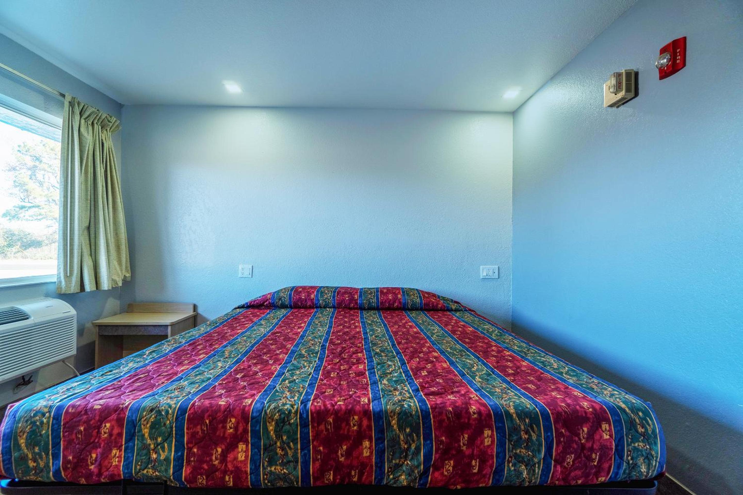 Xpress Inn & Extended Stays