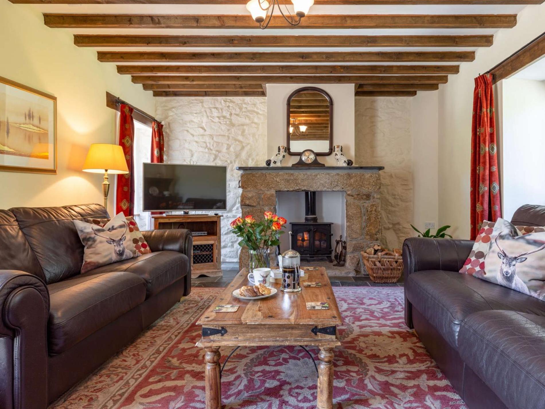 3 Bed in Bodmin oc-ltbra view 2