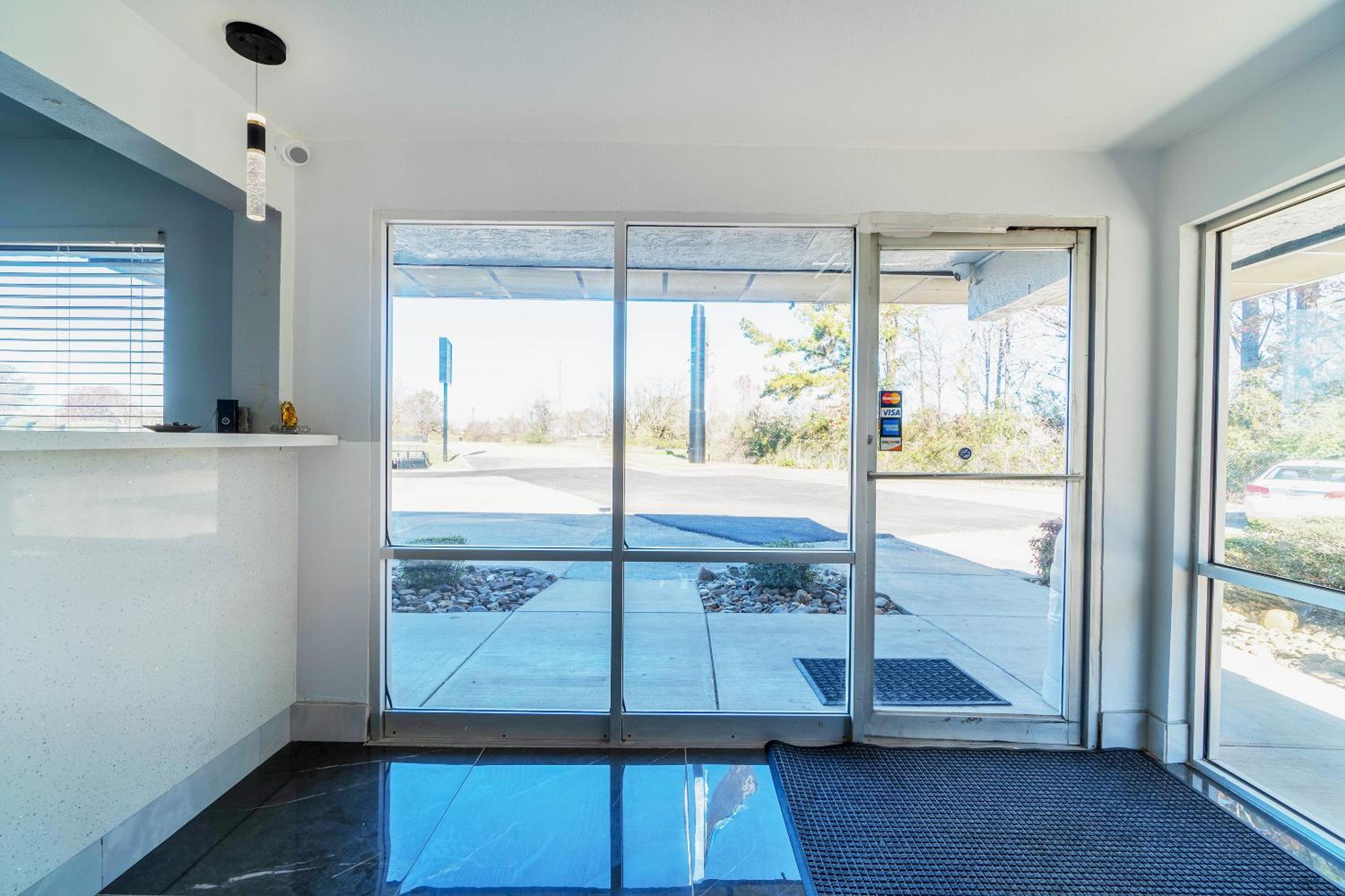 Xpress Inn & Extended Stays