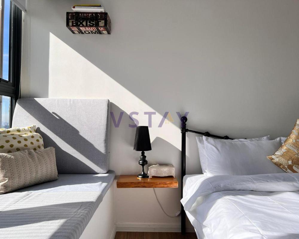 Ceylonz Suites KL Studio near Bukit Bintang - Living Signature