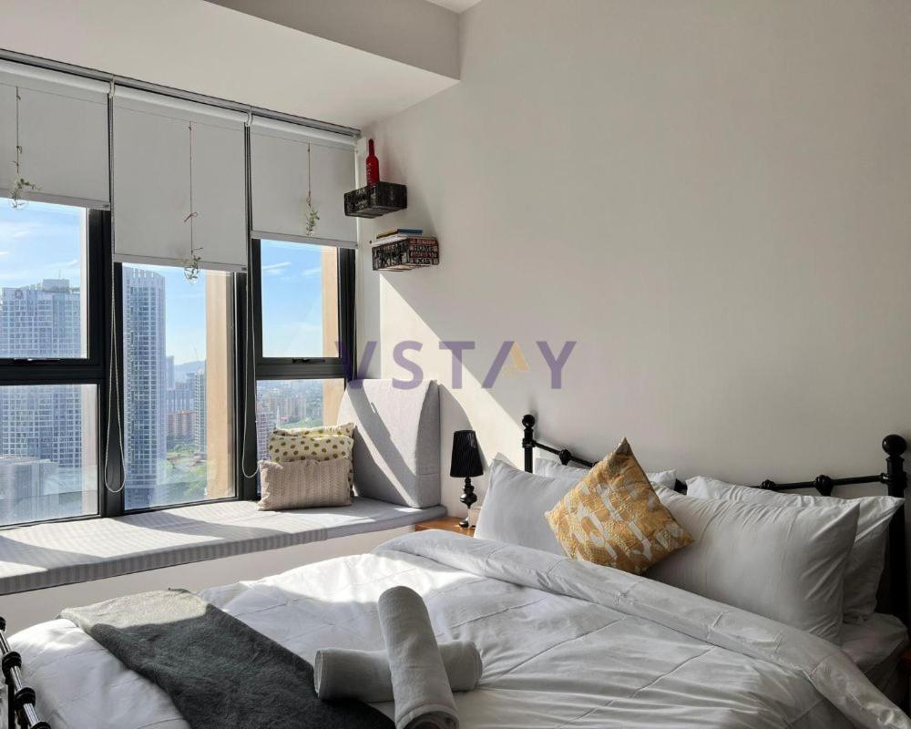 Ceylonz Suites KL Studio near Bukit Bintang - Living Signature