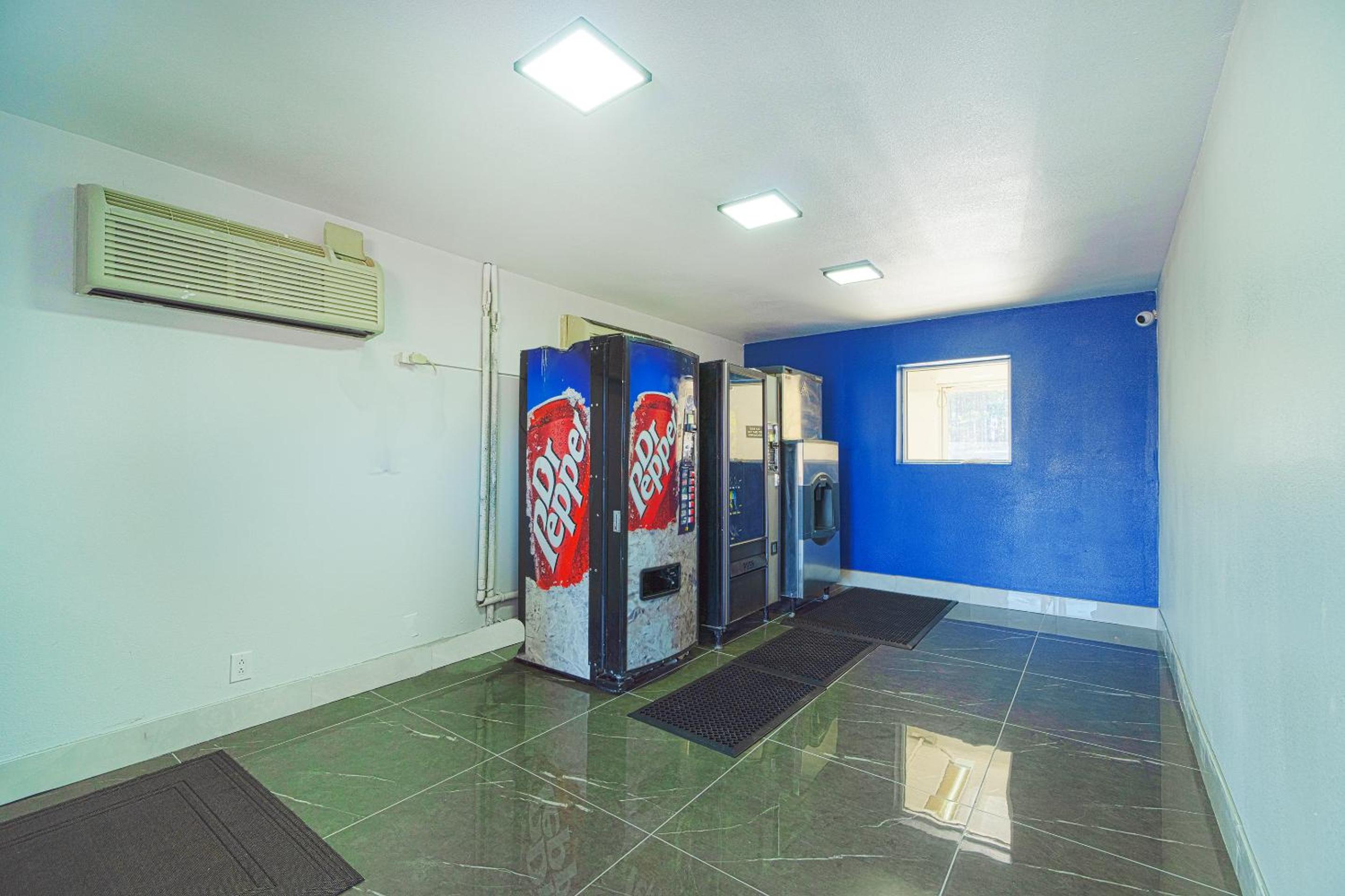 Xpress Inn & Extended Stays