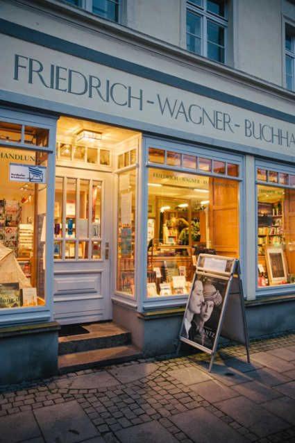 Ferien beim Buchhändler