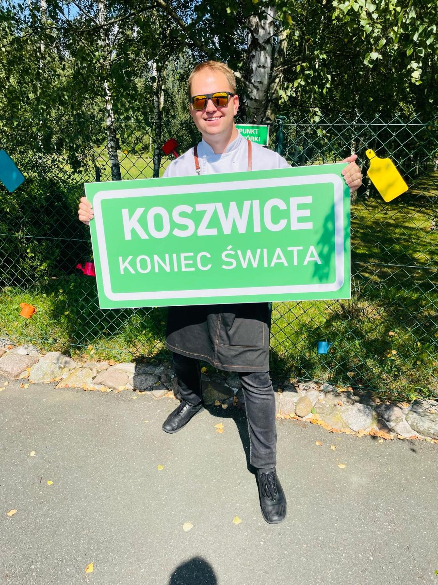 KARCZMA-KOSZWICE view 2