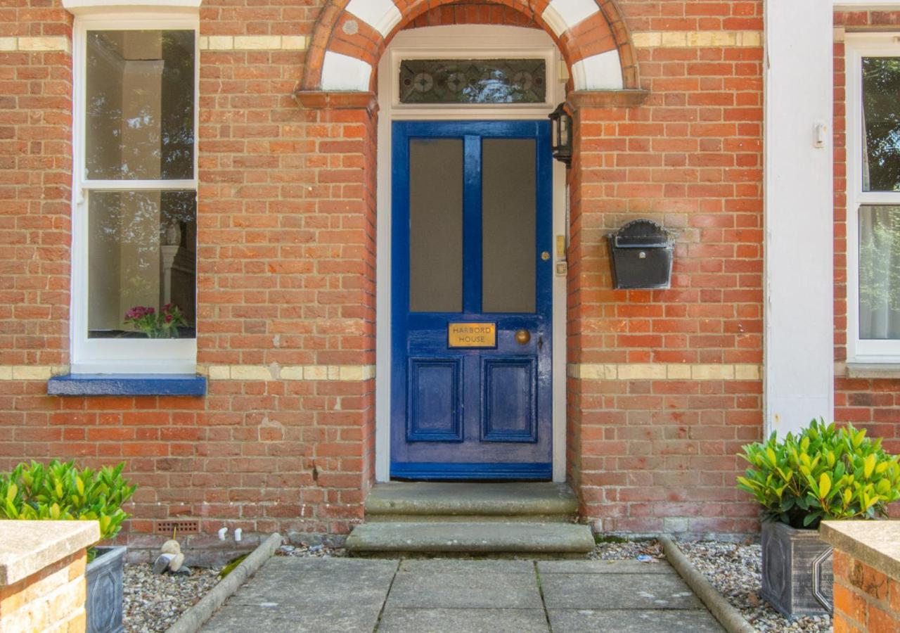 1 Bed in Overstrand oc-1866