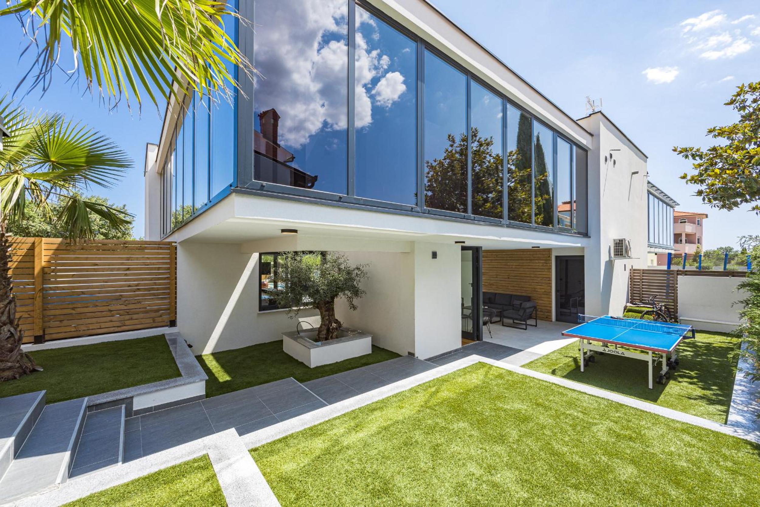 Villa Osea in Medulin with Sauna only 1.5 km from the Beach view 3