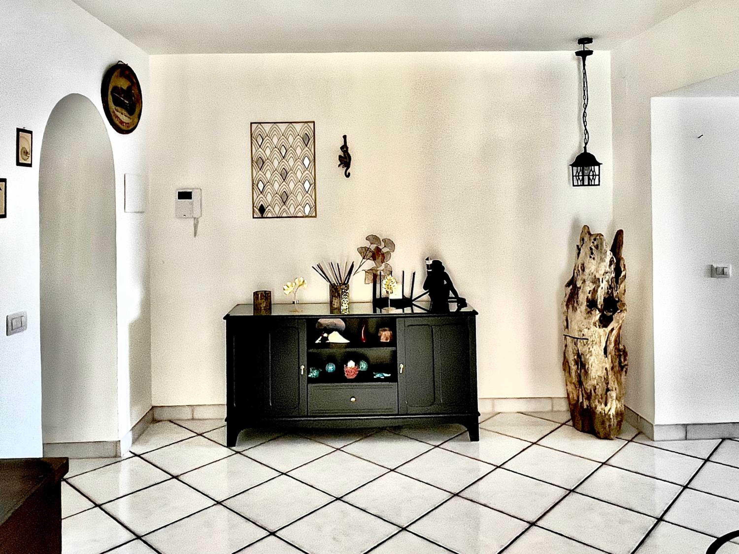Grotta Romana Home