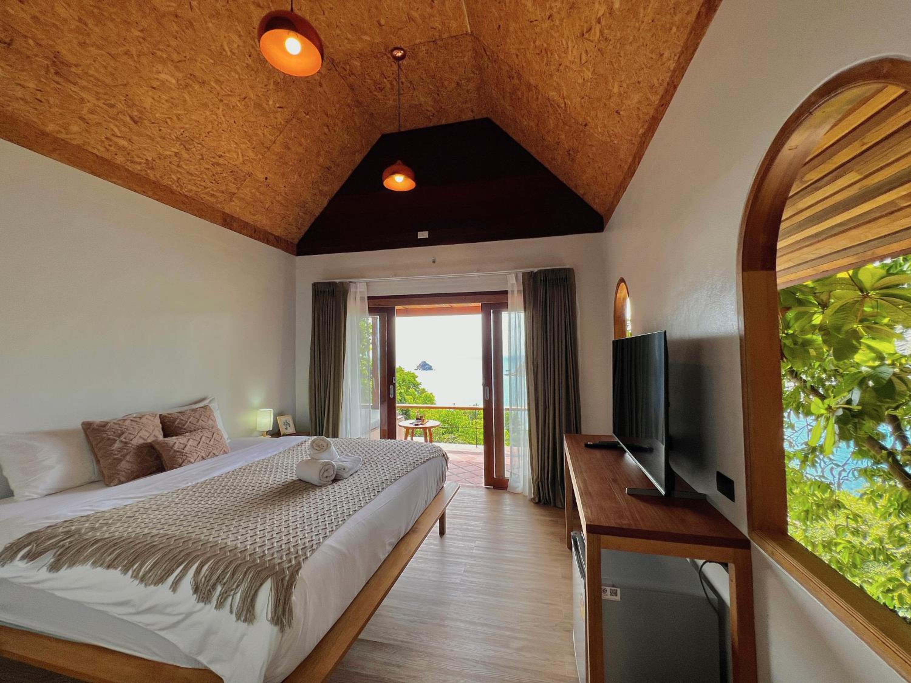 Baan Talay Koh Tao Resort & Yoga