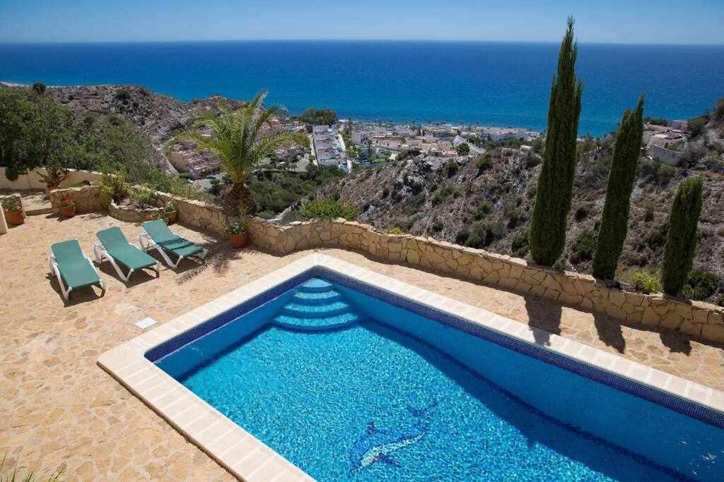 Impresionante villa privada con piscina