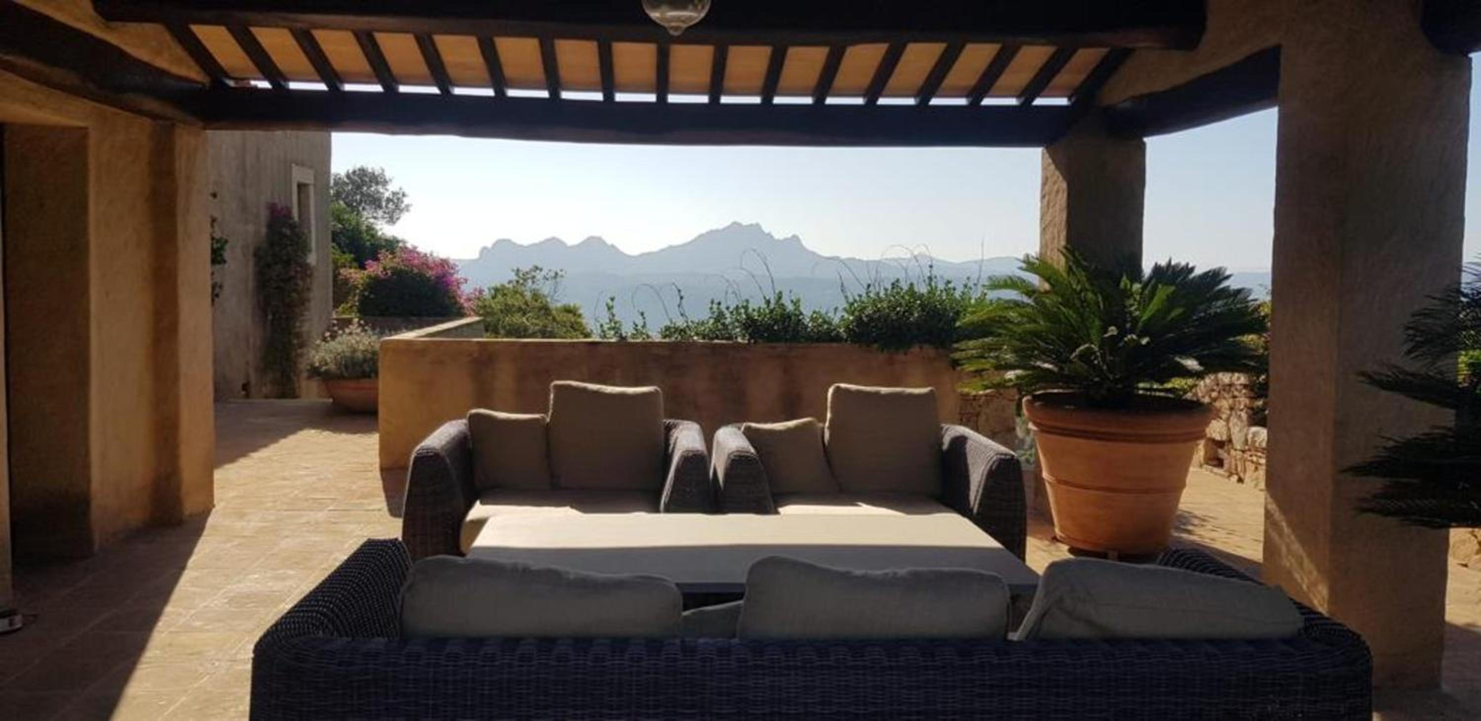 Villa Acula view 3