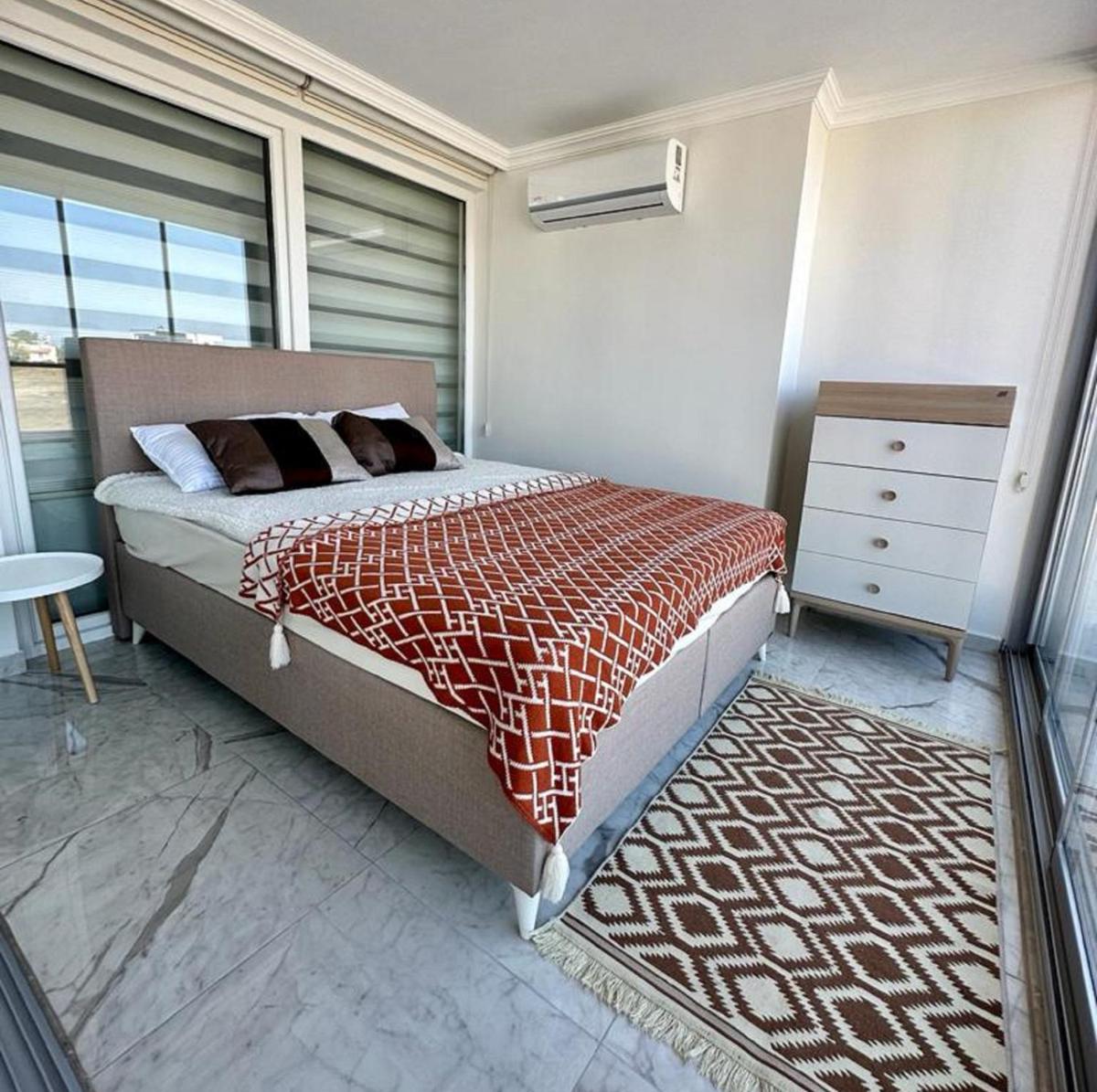 Side Vacations - Luxury 2 bed private home close to the beach on a secure community - Property Image 13