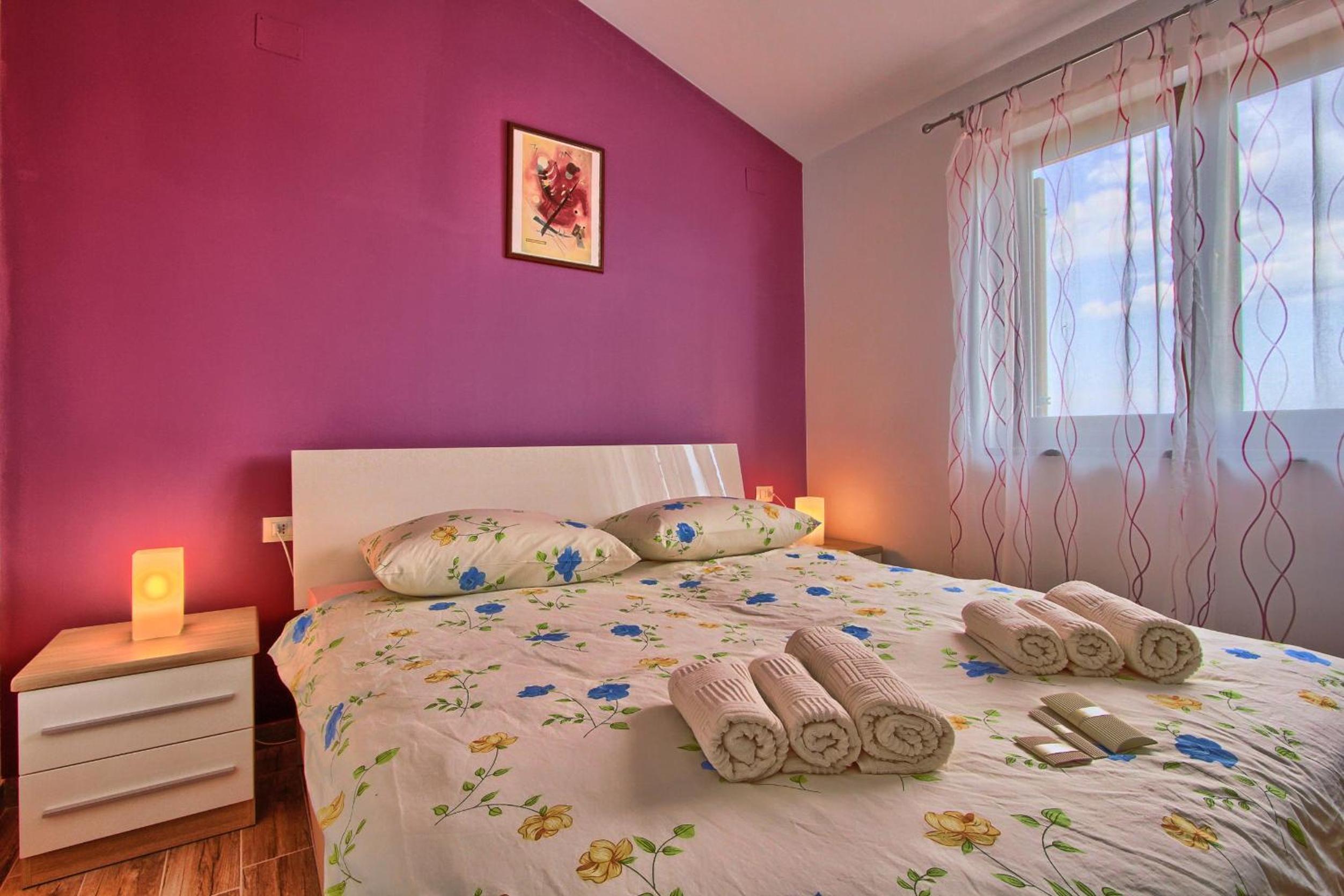 Villa Stokovci in Central Istria for families and kids with a large garden and playground