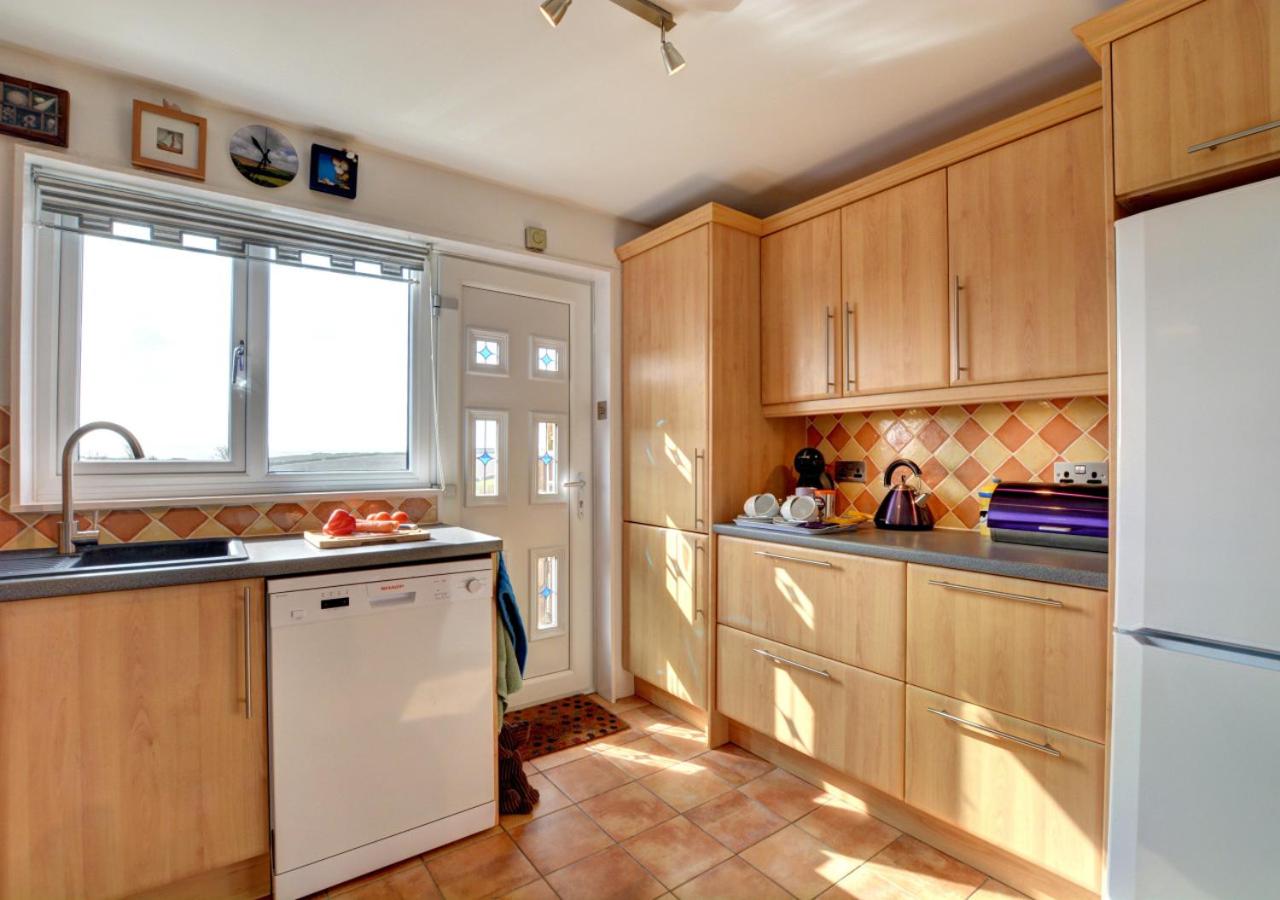 2 Bed in Padstow oc-p00422