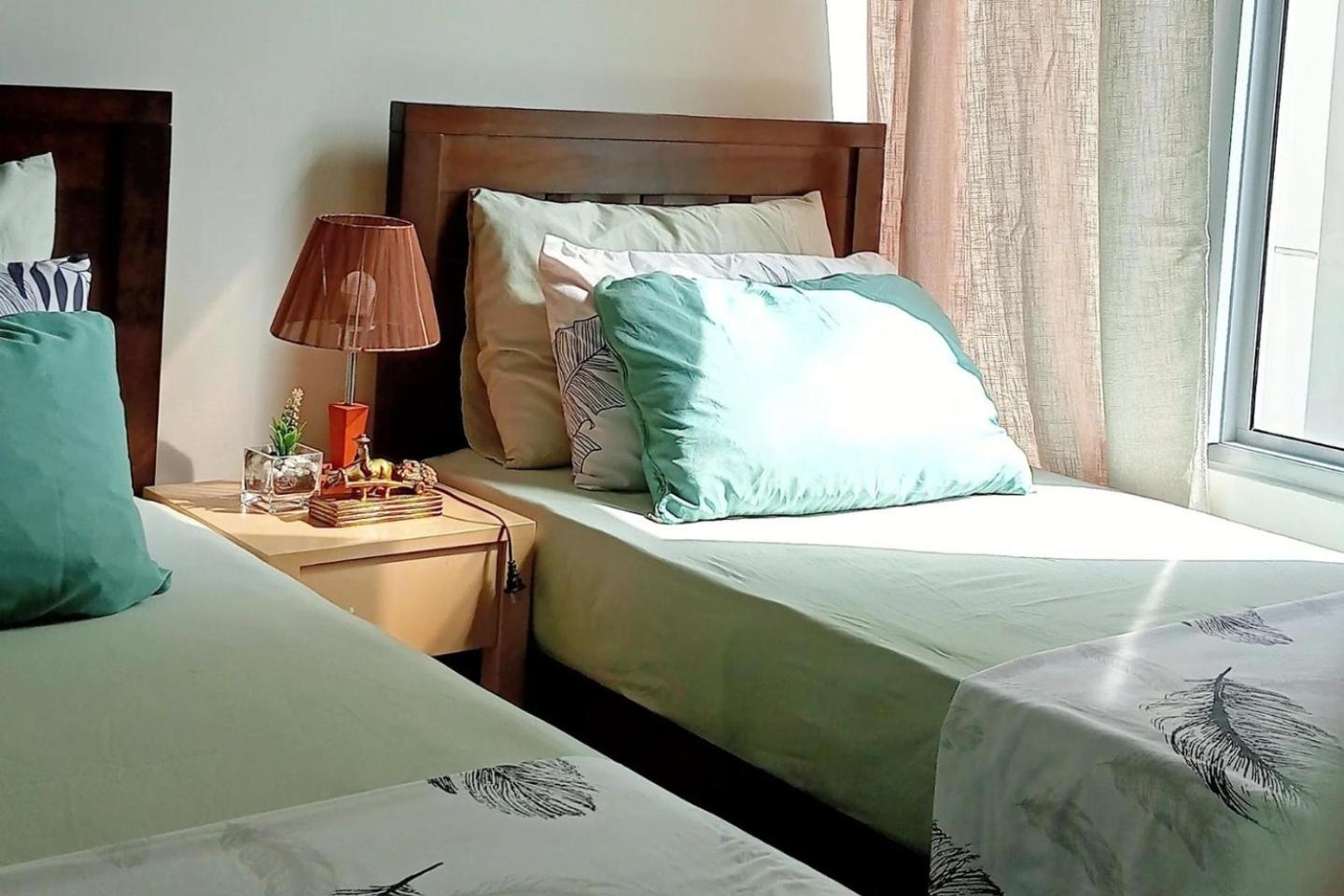 Fully-furnished Condo Unit in Makati view 5