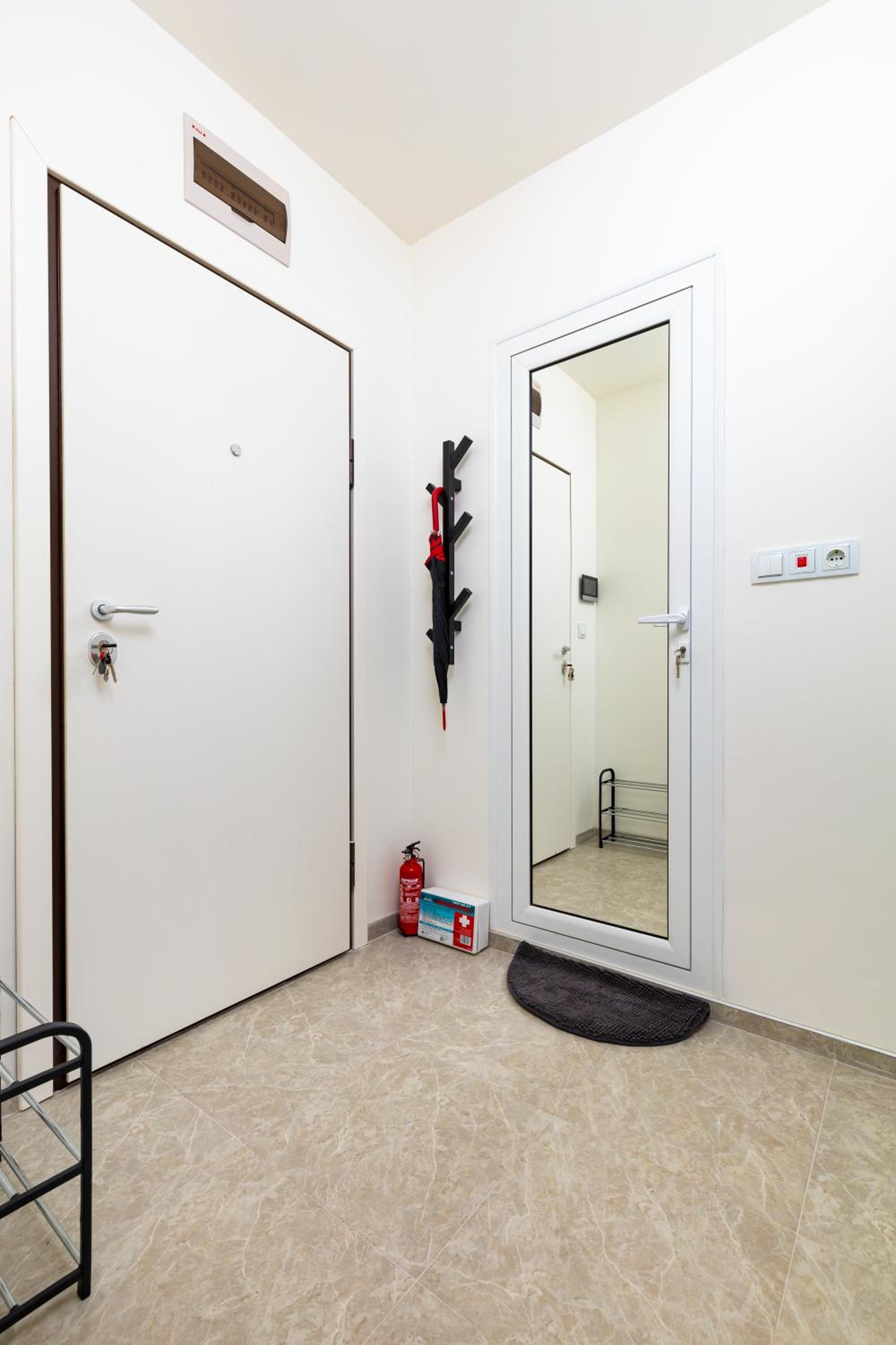 Radiant Retreat - Bright 1BD Haven in Plovdiv by Flat Mаnager
