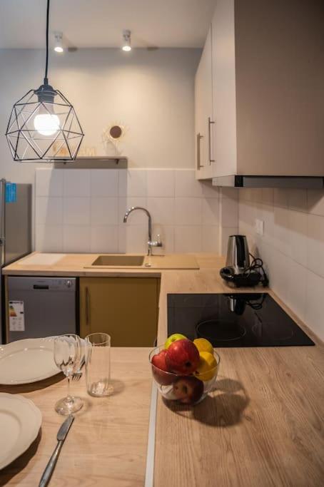 Stylish Studio with Gorgeous Private Yard!