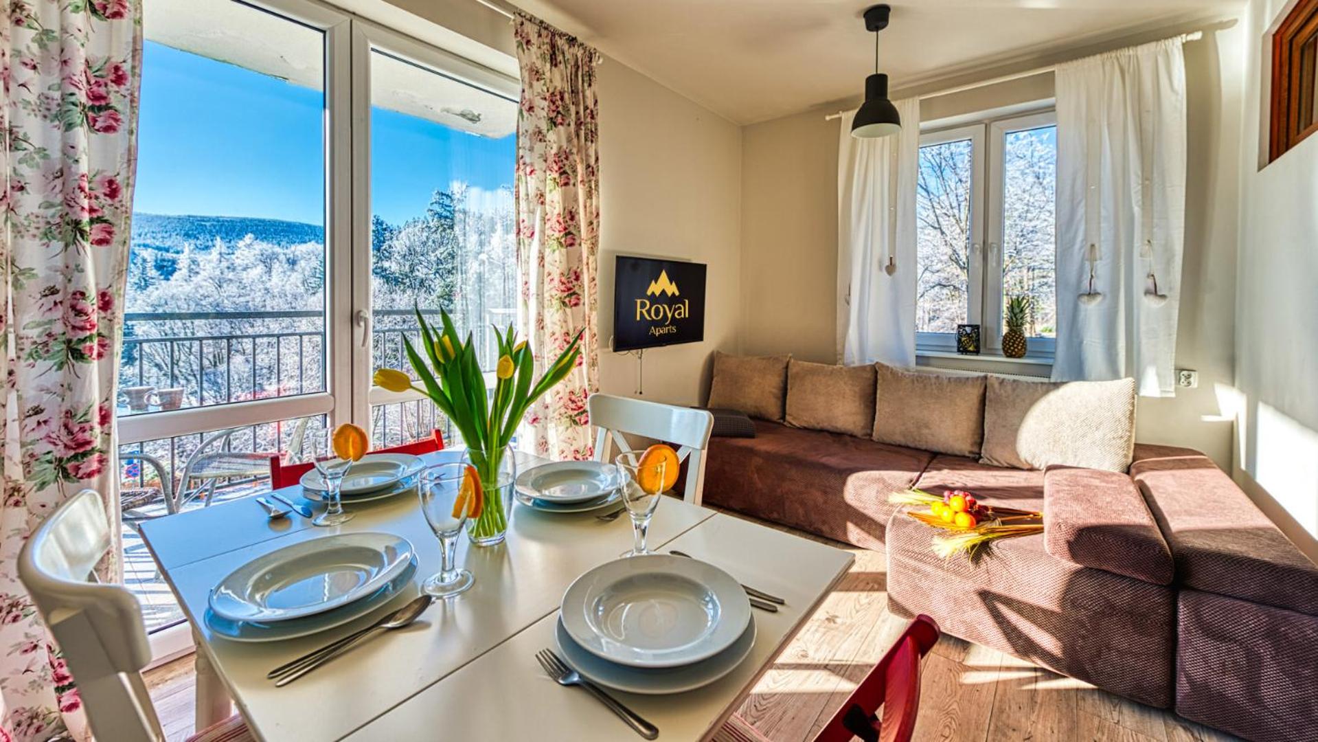 Apartamenty DWORCOWA Centrum by Royal Aparts