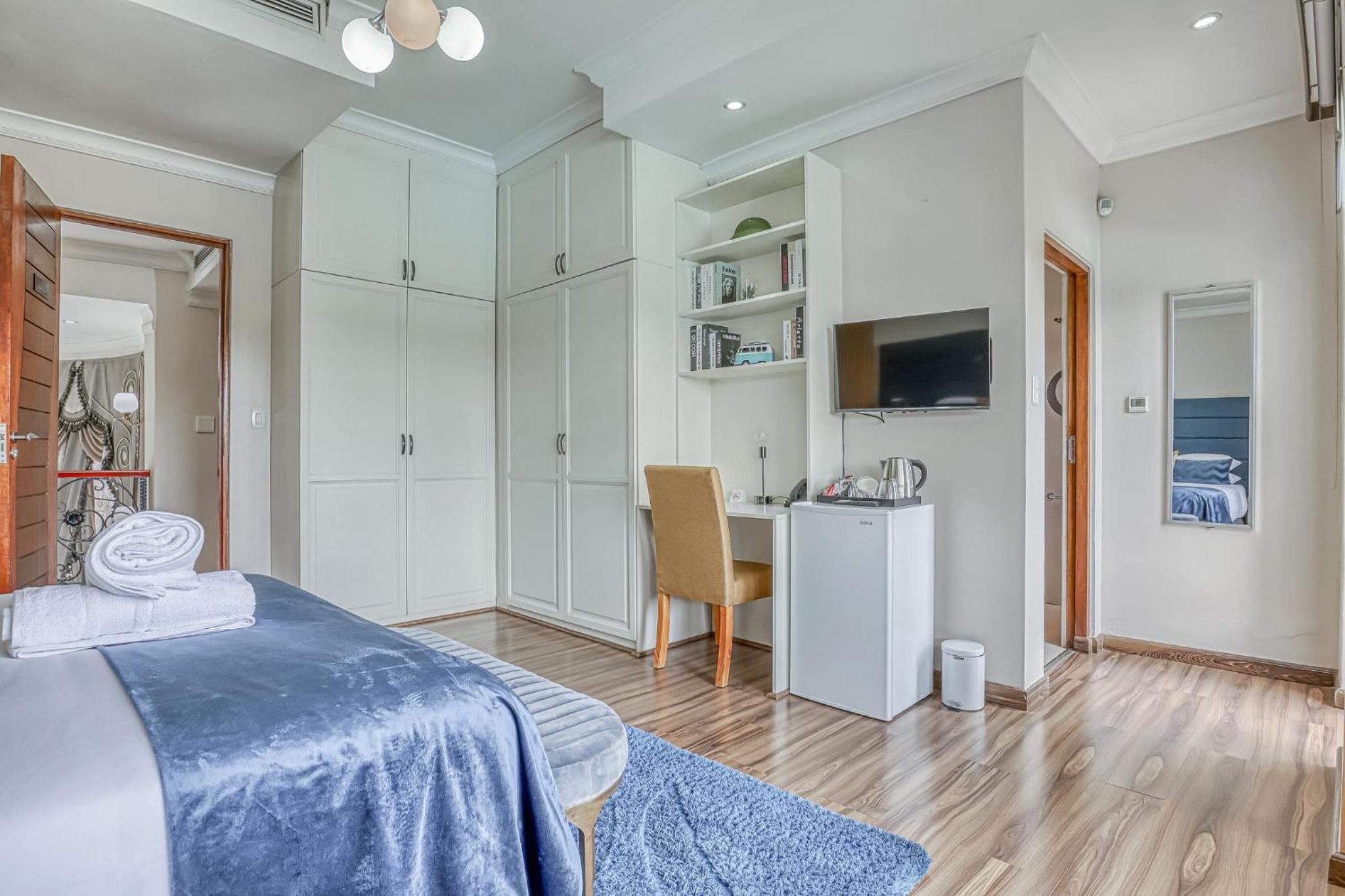 Villa Tasha Luxury Suites, Lanseria