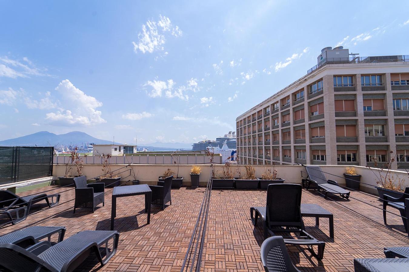 GreRos H. Porto Napoli Centro, by ClaPa Group Dislocated Hospitality