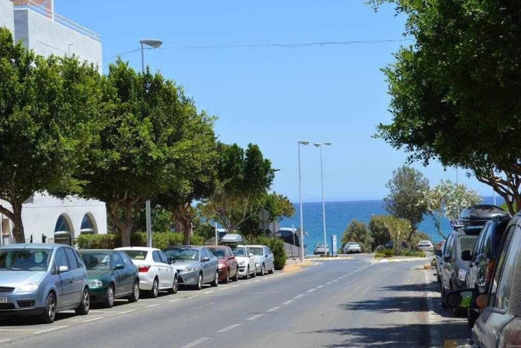 Apartamento cercano a playas y campo de golf view 4