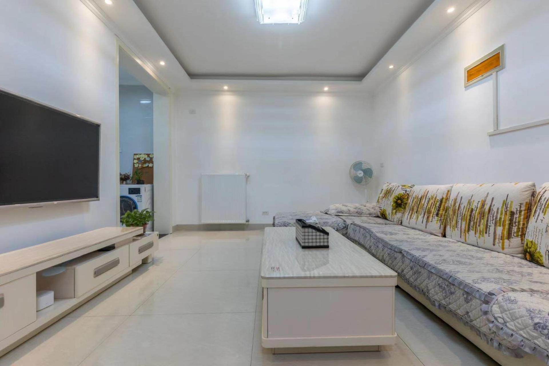 Huainan Aisen Elegant 2 Bedroom Residence Private Kitchen Elevator Secure Parking
