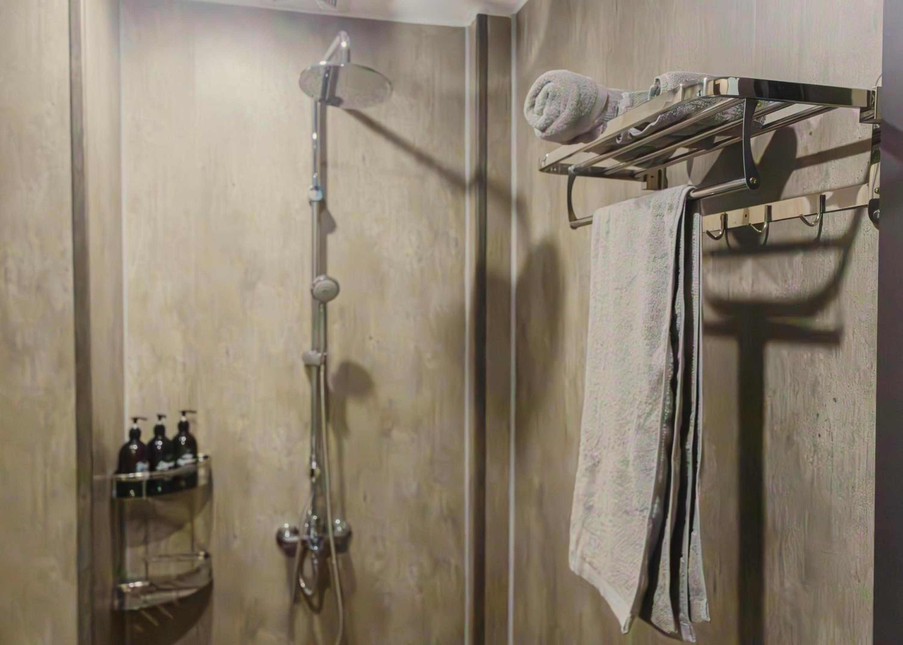 Areca Premium Homestay & Spa Ba Đình