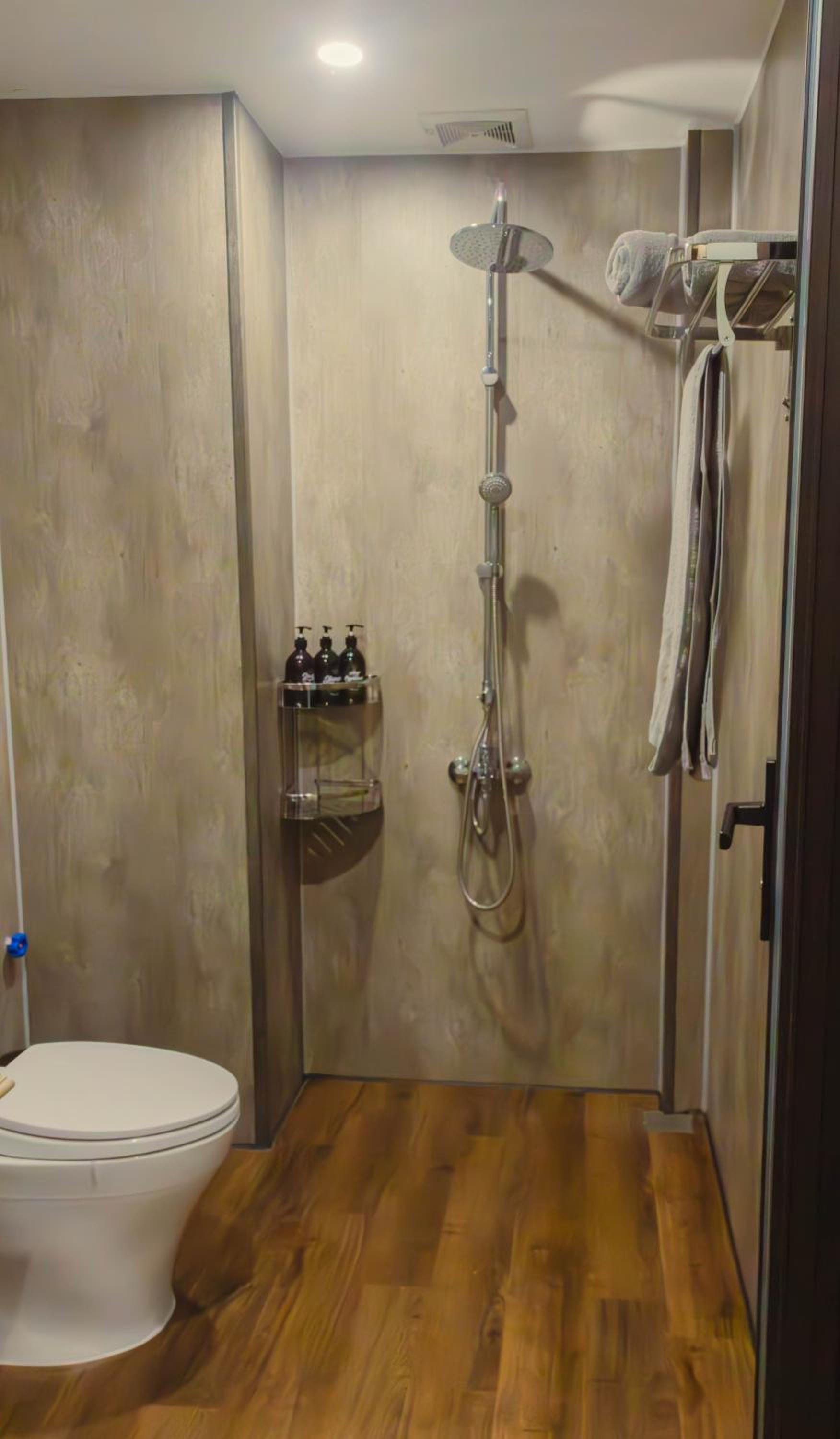 Areca Premium Homestay & Spa Ba Đình