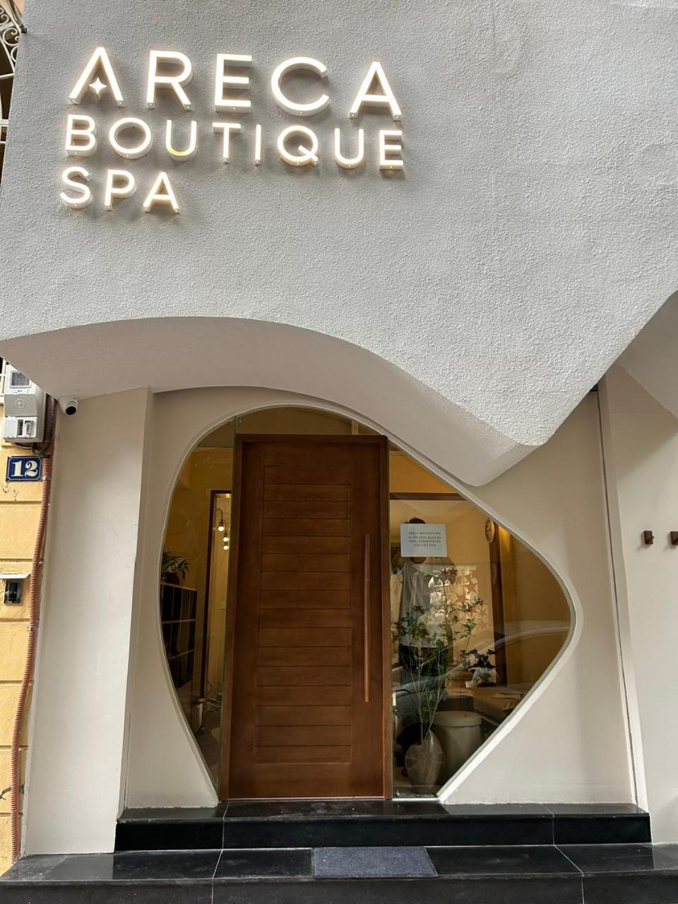 Areca Premium Homestay & Spa Ba Đình