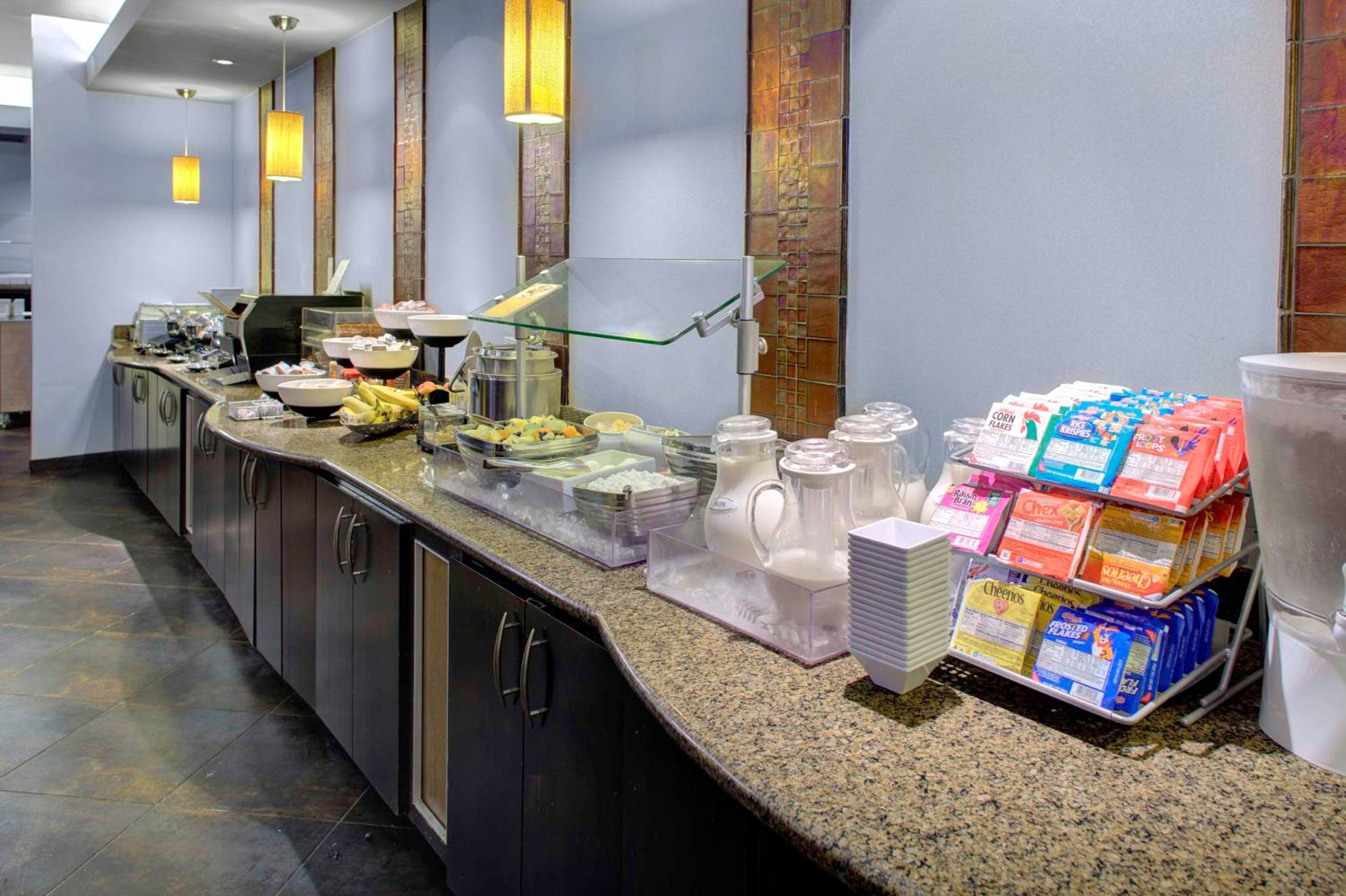 Shelton Vacations - HYATT House Shelton - Property Image 2