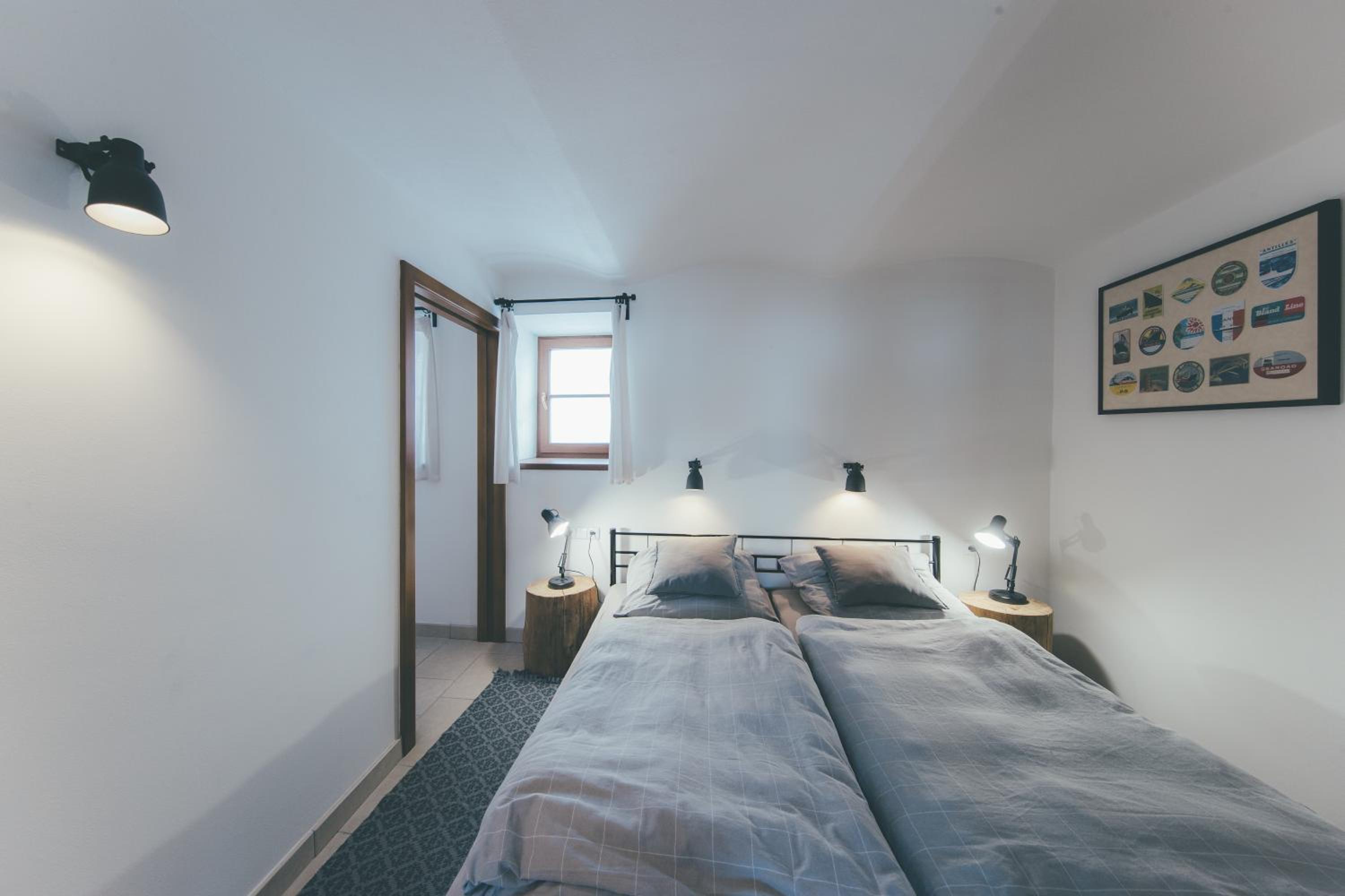 Stylová Lodge s vlastním koupáním & pergolou