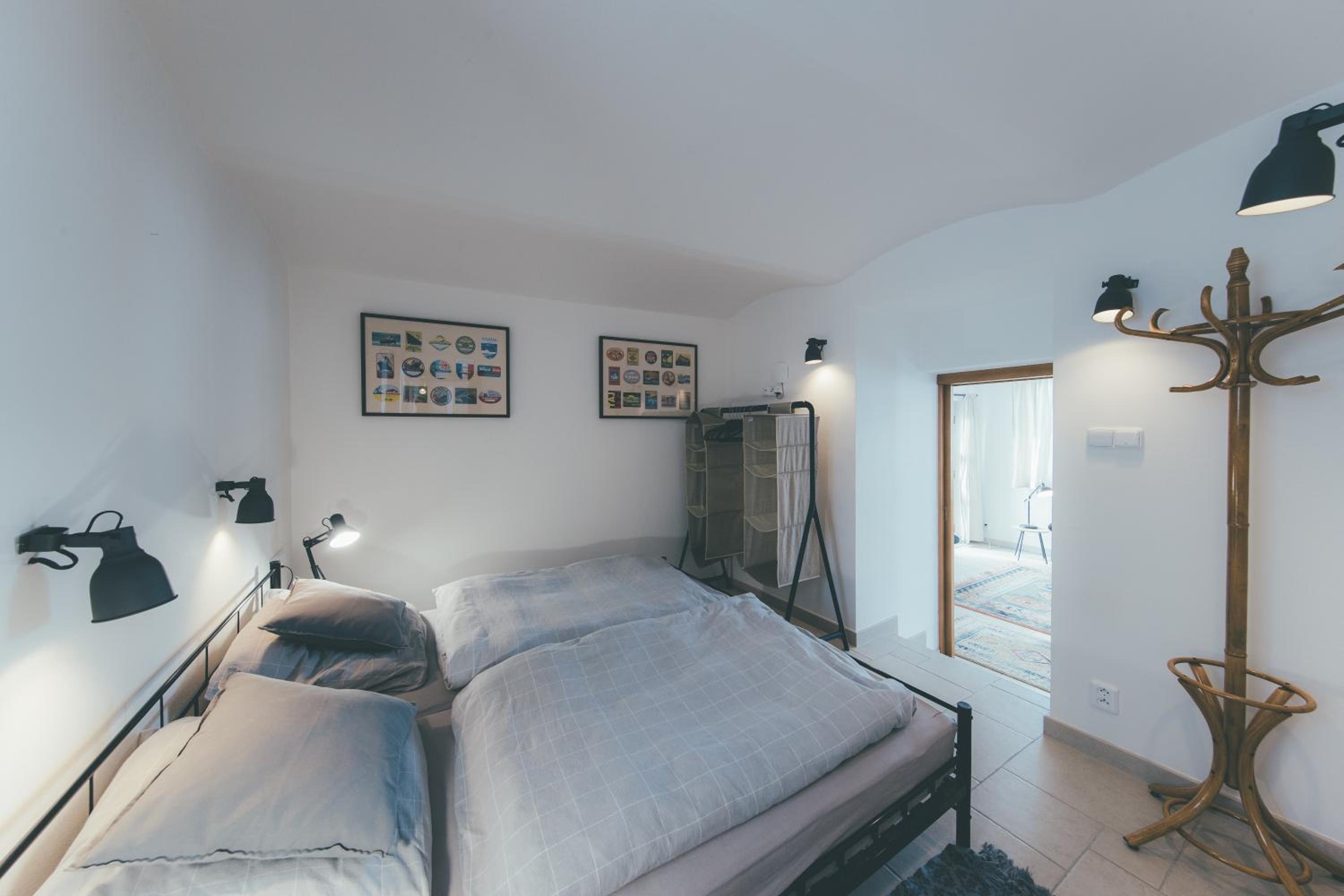 Stylová Lodge s vlastním koupáním & pergolou