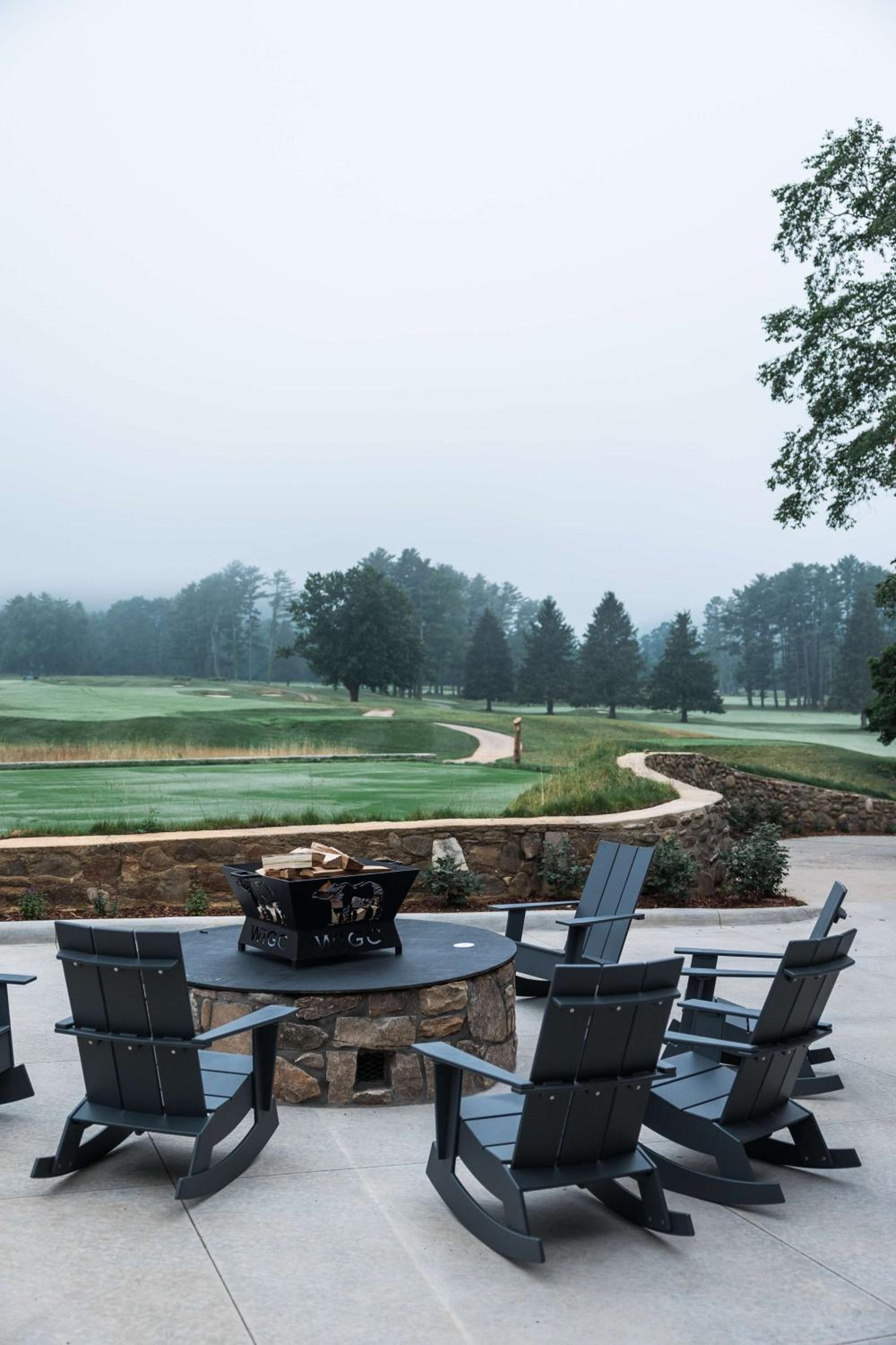 Waynesville Inn and Golf Club, Tapestry Collection by Hilton view 3