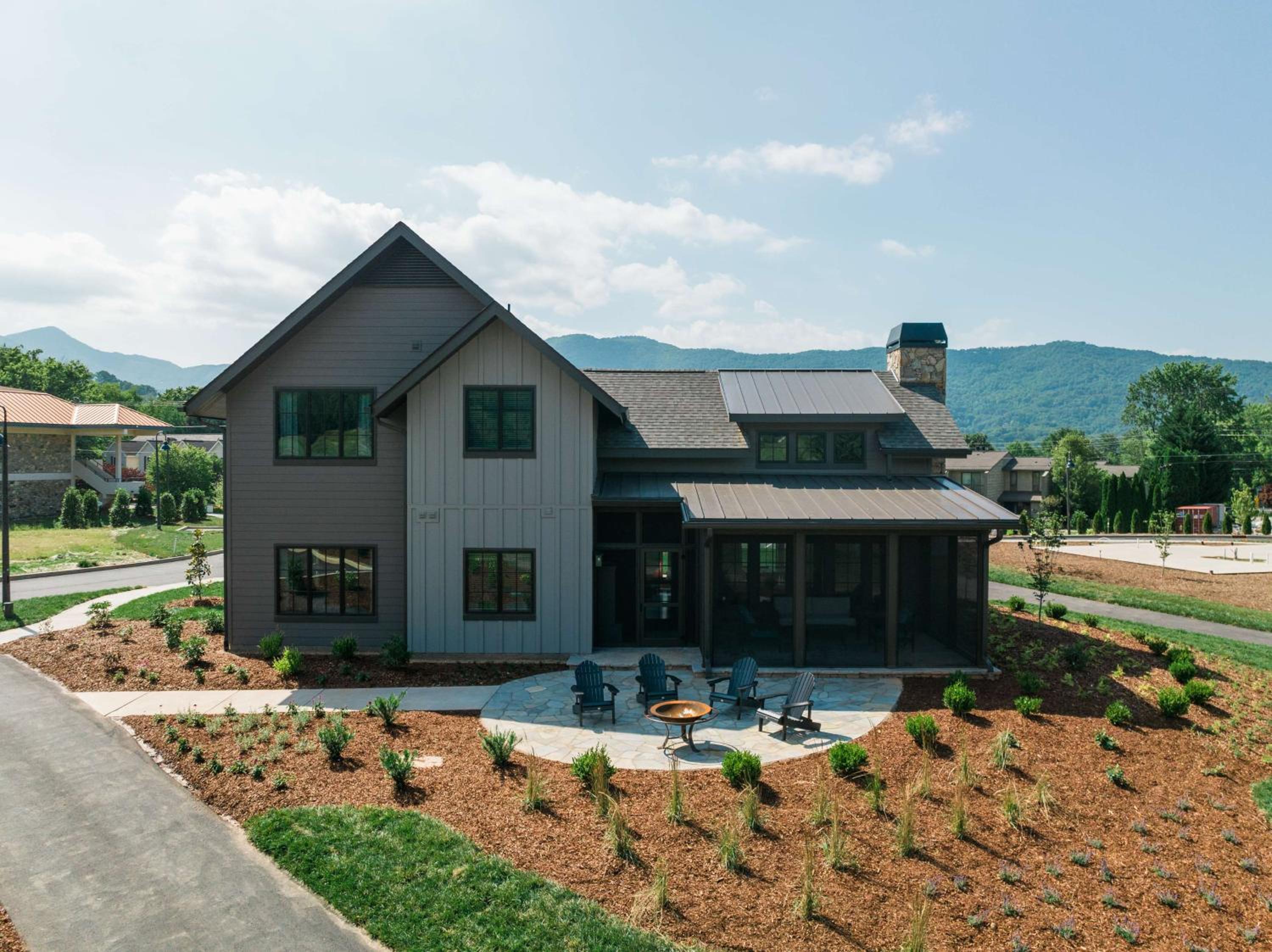 Waynesville Inn and Golf Club, Tapestry Collection by Hilton view 5