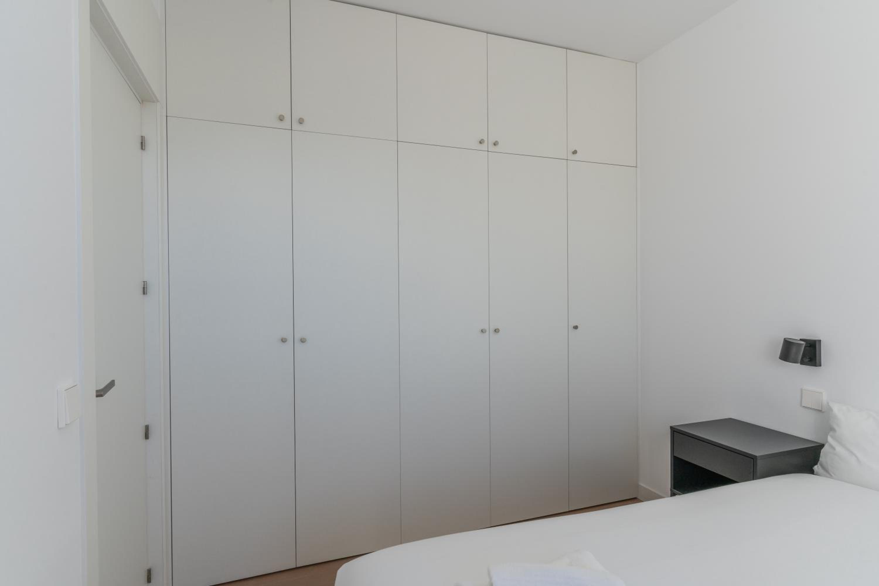 Bright with views -2Beds 1Bath- Bernabéu view 4