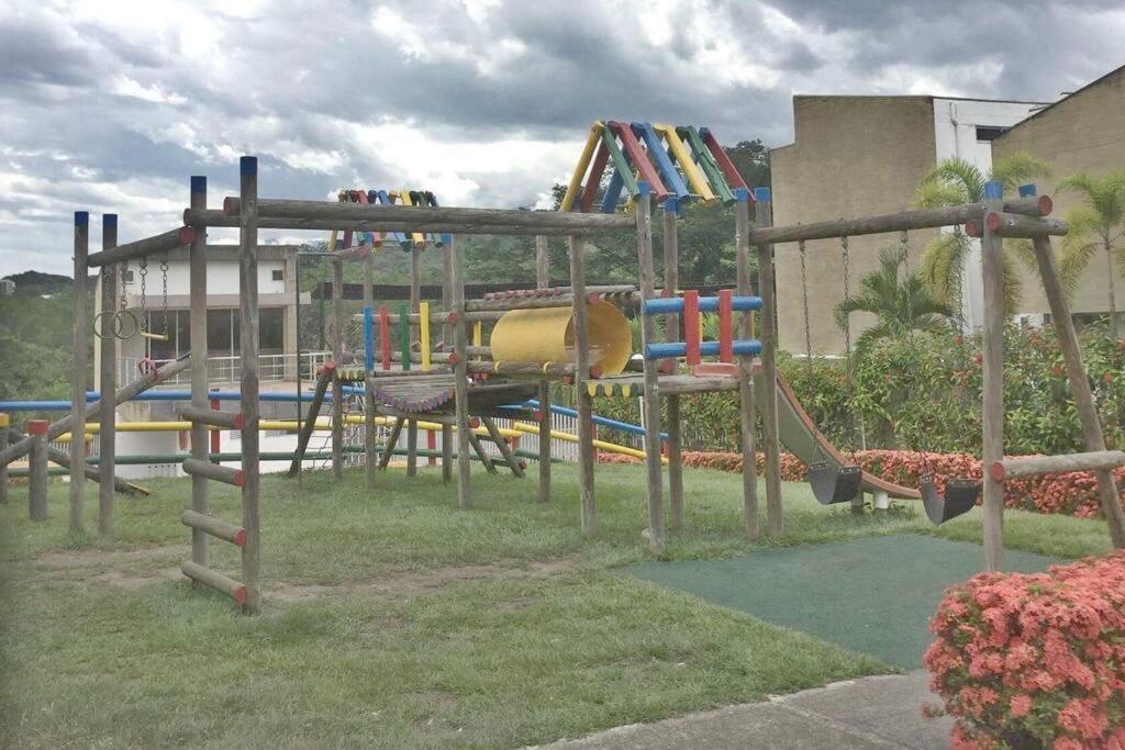 Hermosa casa con piscinas - CIUDADELA PREMIUM - San Jerónimo Antioquia