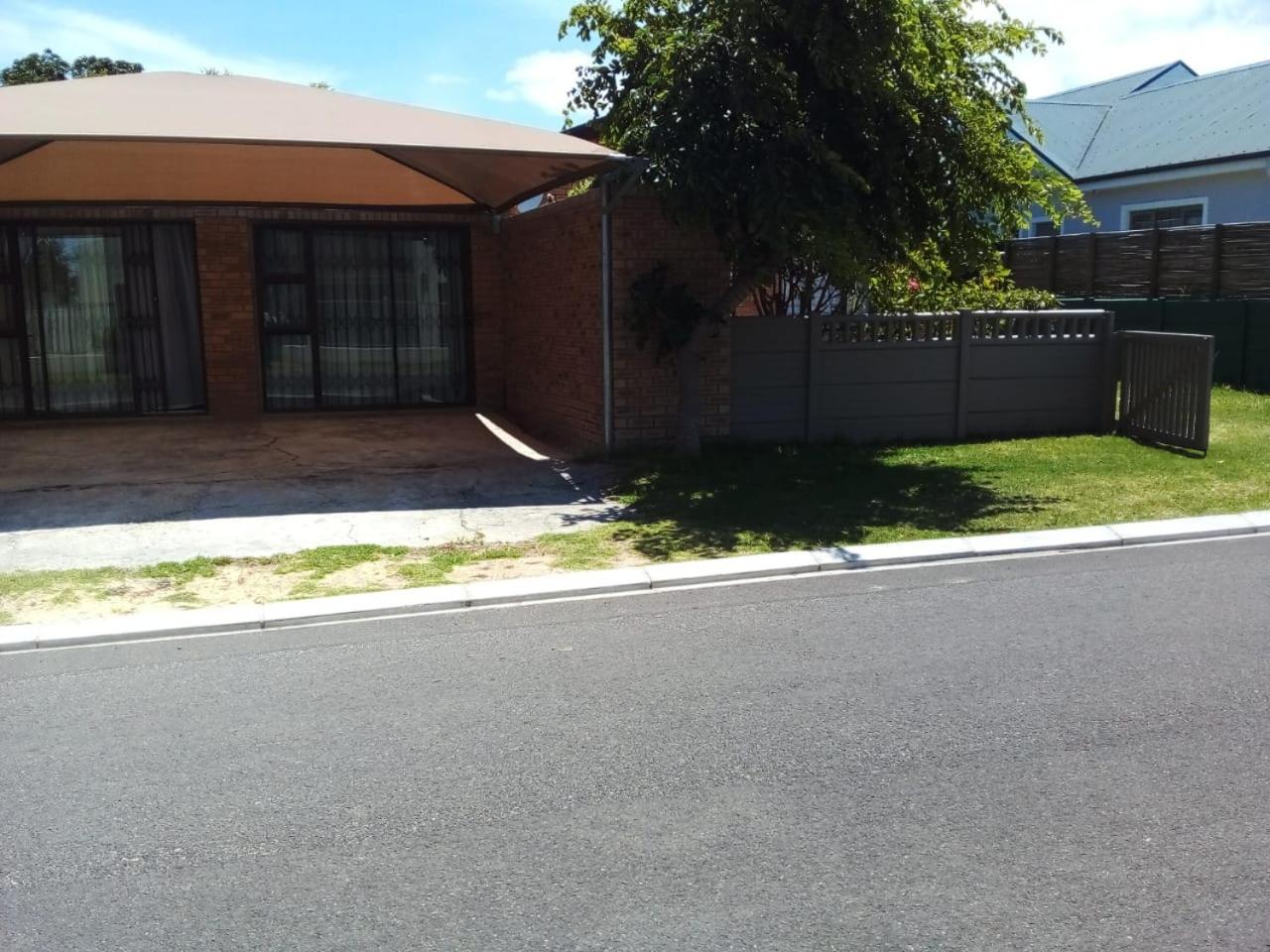 Photo 28