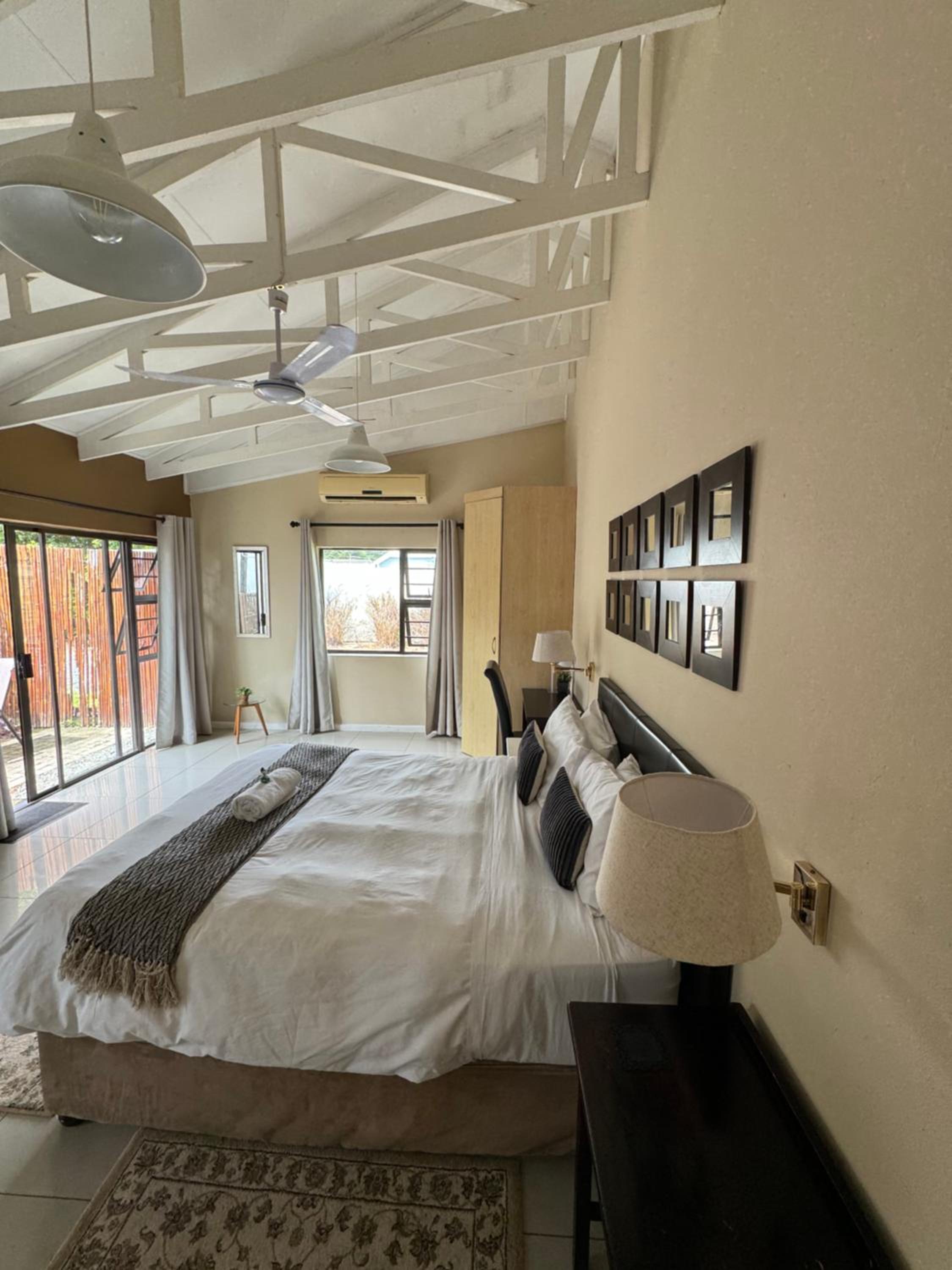 Fish Eagle Manor