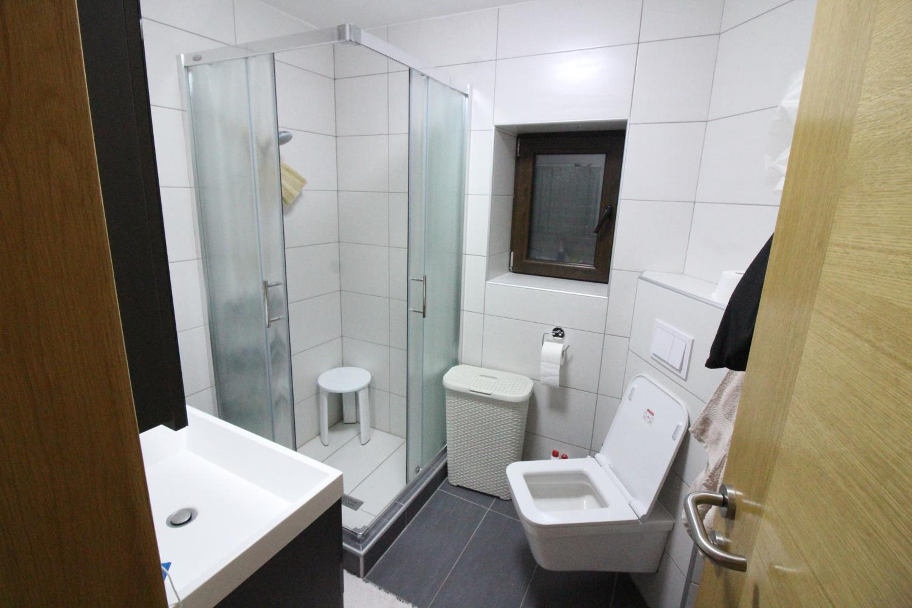 VILLA OTOK WITH POOL, TOP LUXURY IN TREBINJE