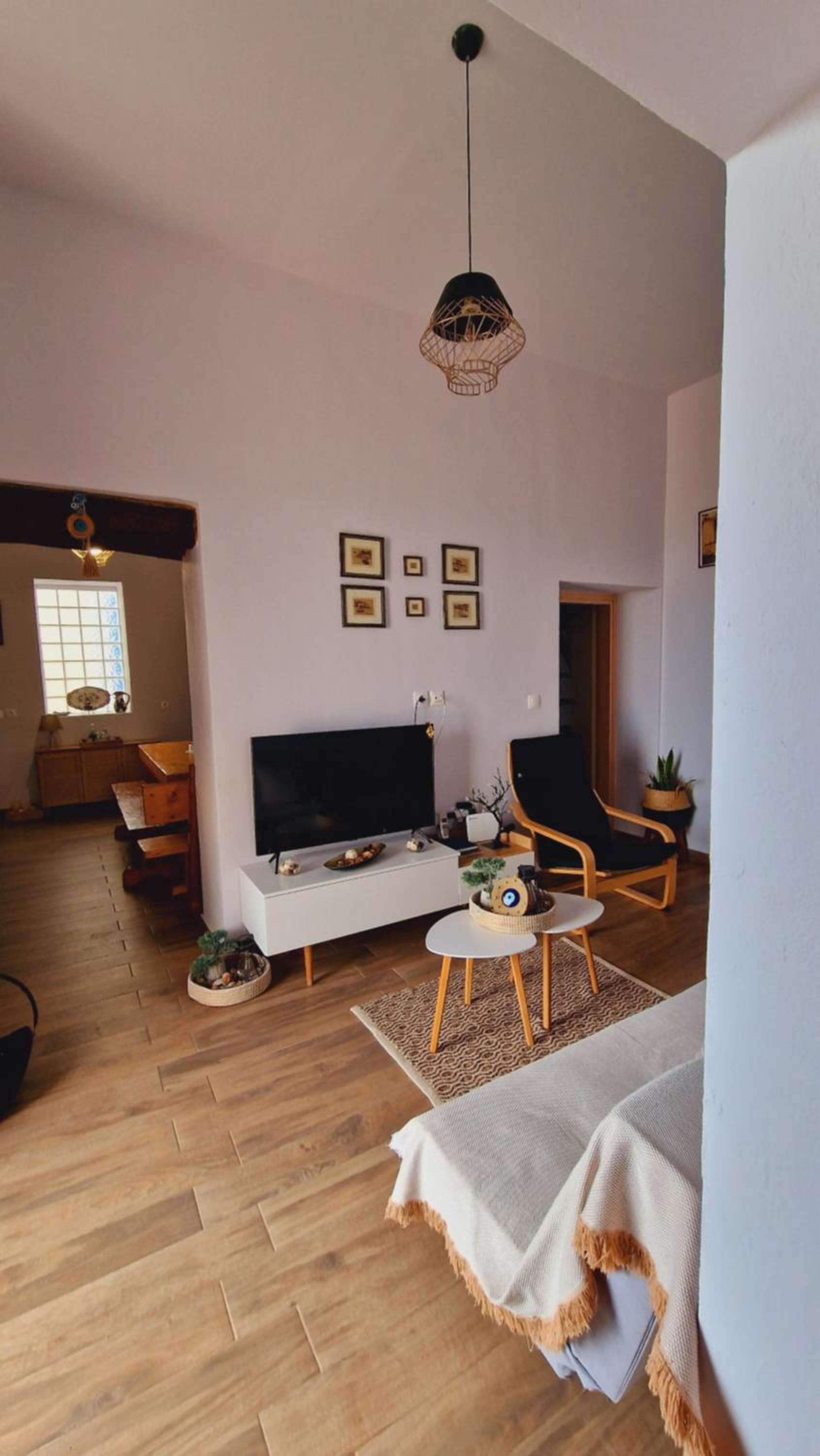 Seva Monolithos house